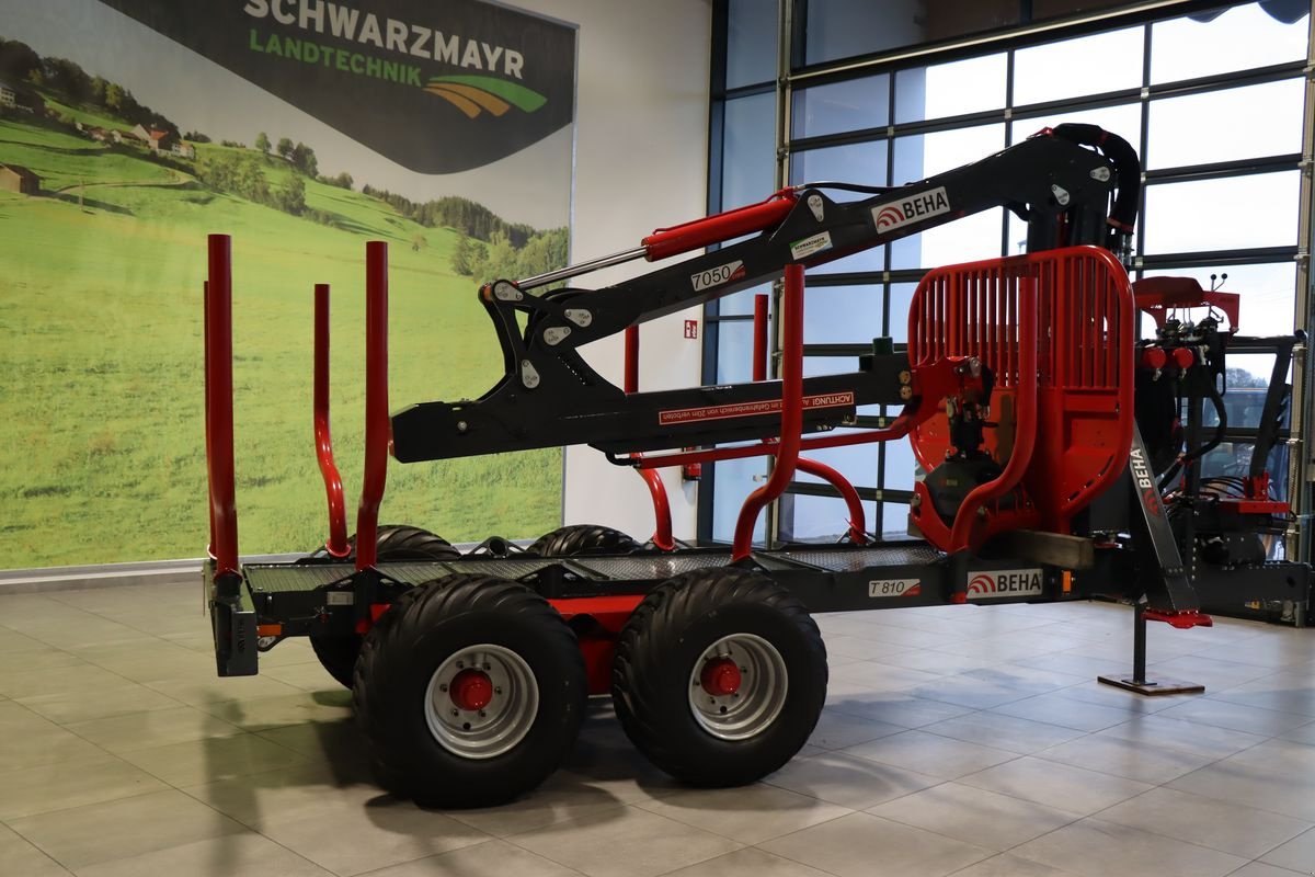 Rückewagen & Rückeanhänger van het type BEHA T810/7050, Neumaschine in Schlitters (Foto 2)