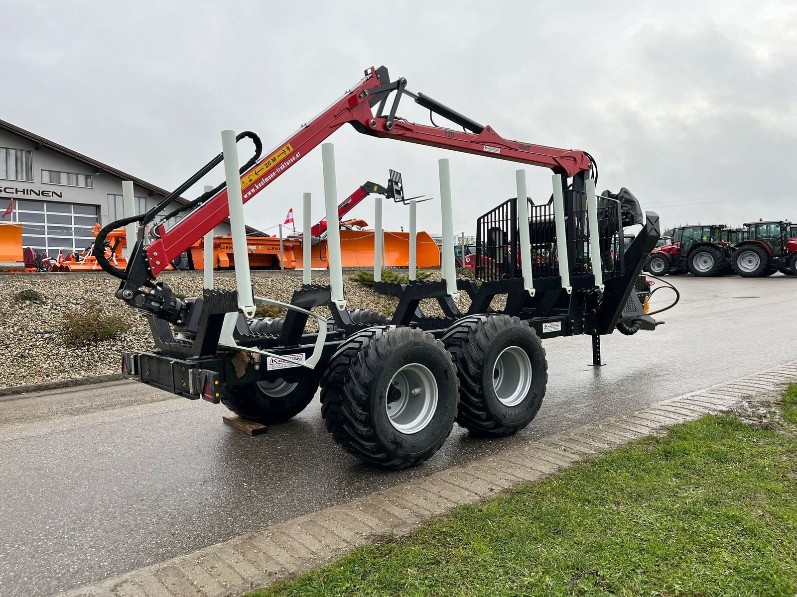 Rückewagen & Rückeanhänger типа BMF 10T2 Pro mit BMF 720 Kran, Neumaschine в NATTERNBACH (Фотография 4)