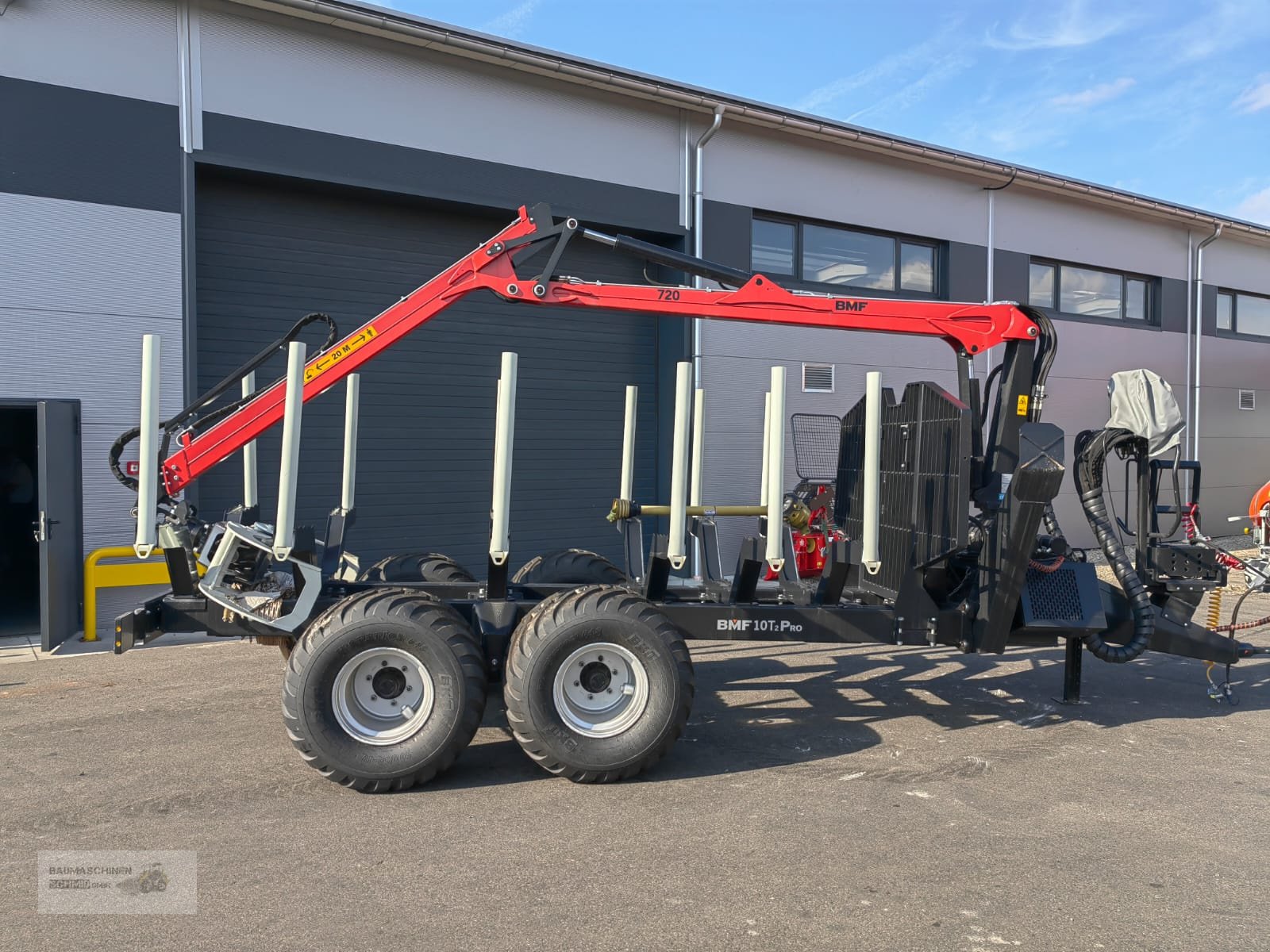 Rückewagen & Rückeanhänger van het type BMF 10T2, Neumaschine in Stetten (Foto 3)