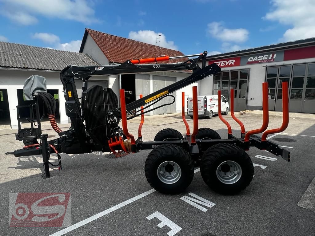 Rückewagen & Rückeanhänger del tipo BMF BMF 8T1 - E mit BMF 650 Kran, Neumaschine In Offenhausen (Immagine 5)