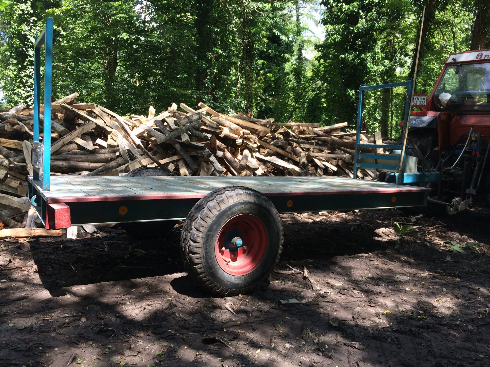 Rückewagen & Rückeanhänger typu Eigenbau Fahrzeugbau Holztransportwagen Heu-/ Strohballen Wagen, Gebrauchtmaschine v Radolfzell (Obrázok 3)