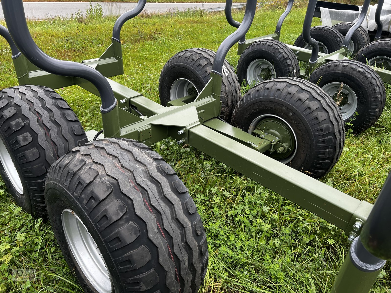 Rückewagen & Rückeanhänger typu Farma Rückewagen Farma T6, Neumaschine v Regen (Obrázek 2)