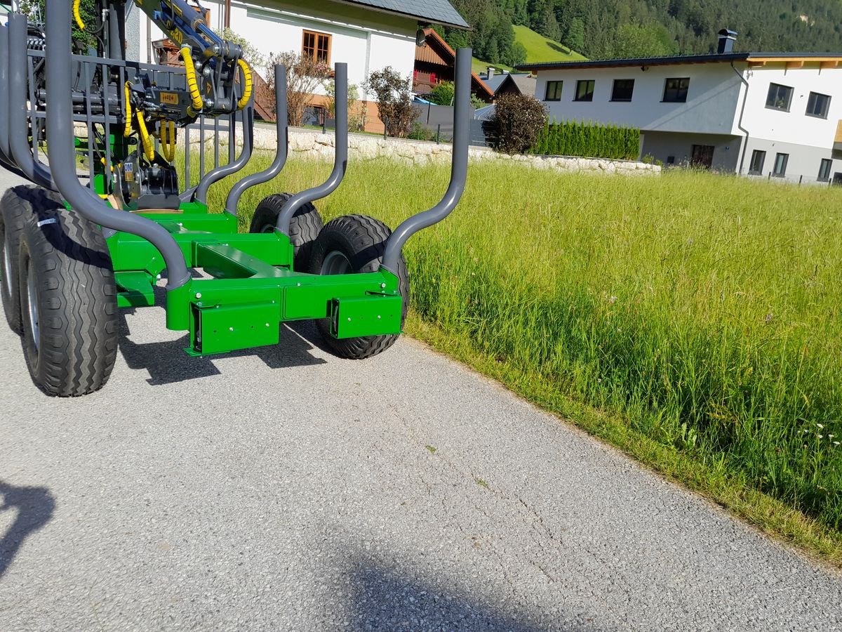 Rückewagen & Rückeanhänger van het type Farma CT 4,2-6G, Neumaschine in Gosau am Dachstein (Foto 6)