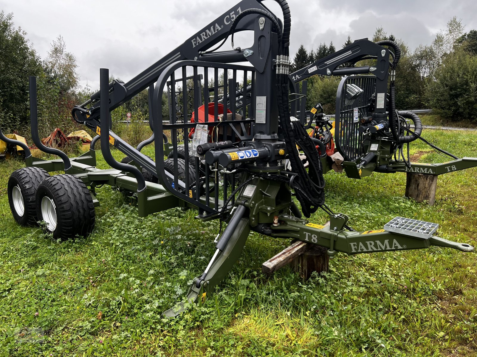 Rückewagen & Rückeanhänger of the type Farma CT 5,1-8 Rückewagen, Neumaschine in Regen (Picture 1)