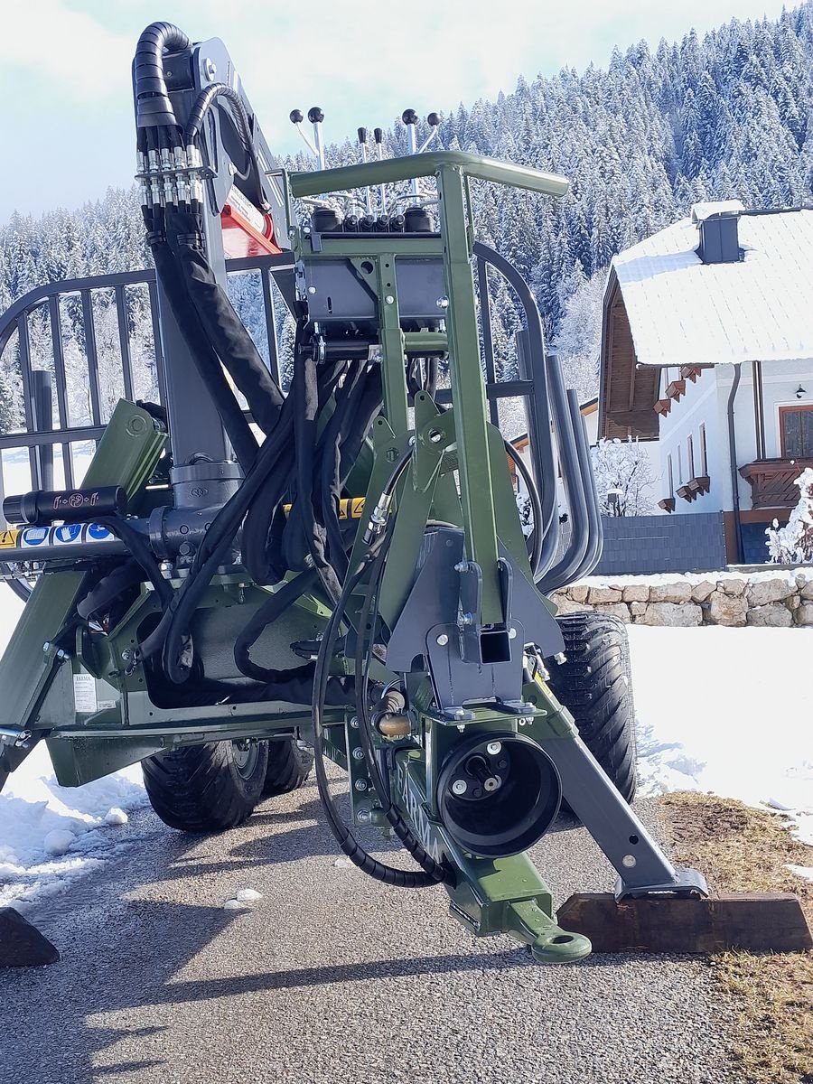 Rückewagen & Rückeanhänger des Typs Farma CT 6,3-9F, Neumaschine in Gosau am Dachstein (Bild 11)