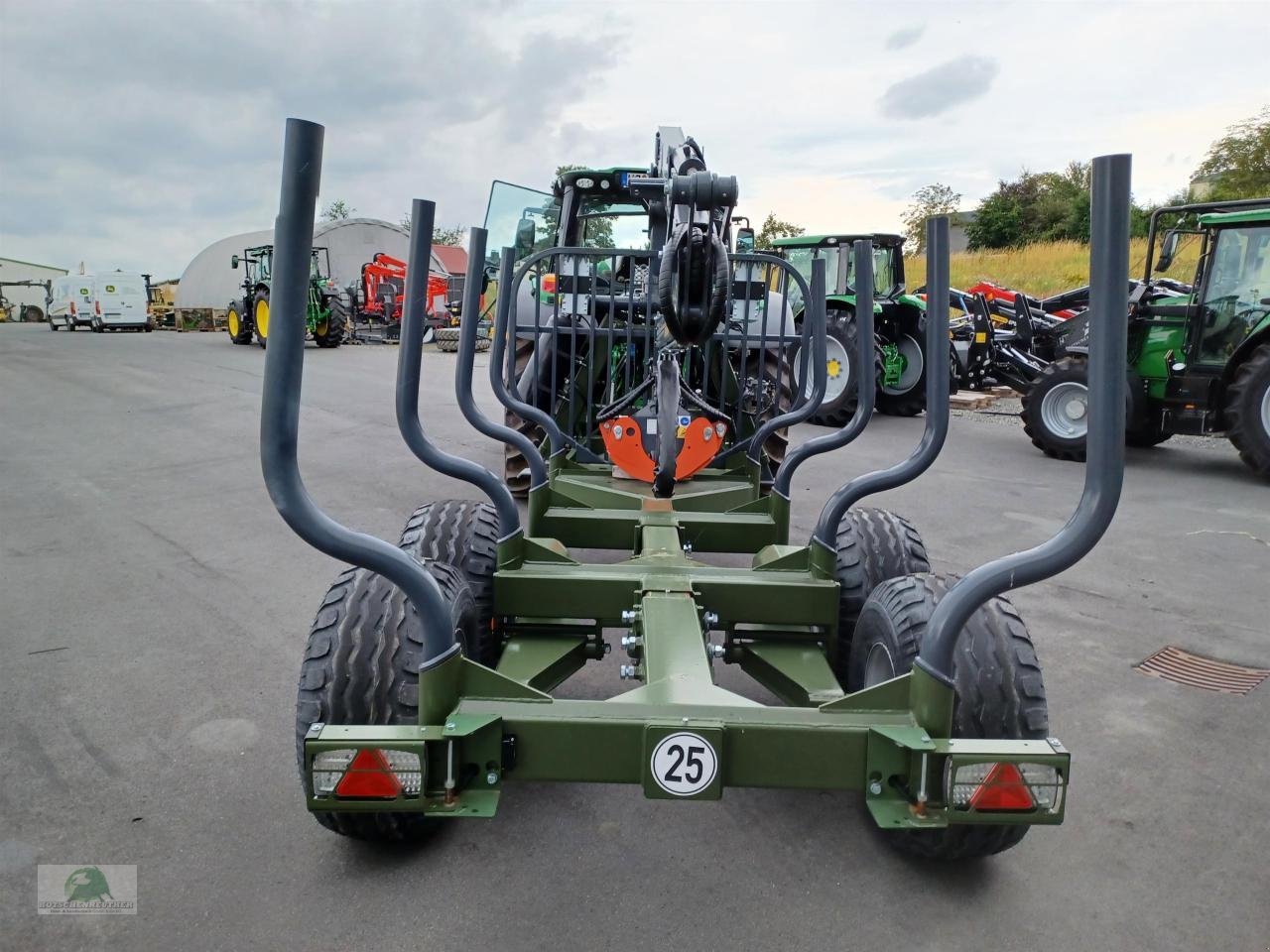 Rückewagen & Rückeanhänger des Typs Farma CT 6.3-9, Neumaschine in Steinwiesen (Bild 3)