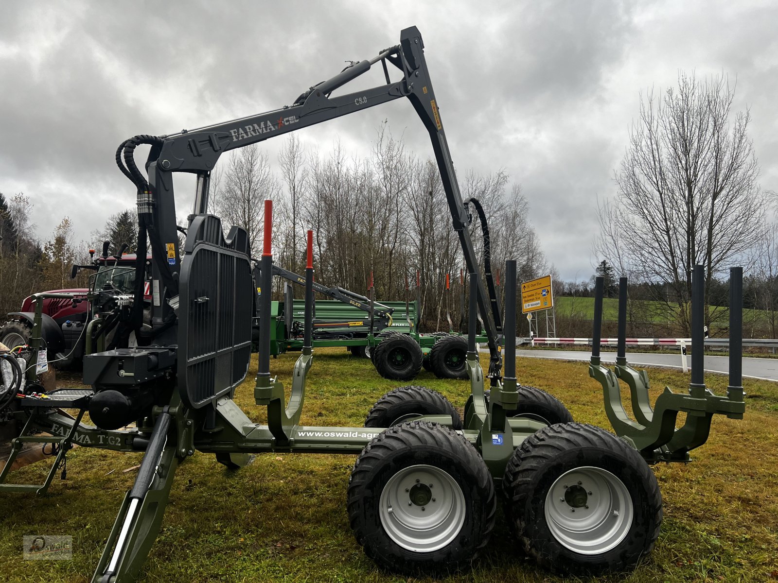 Rückewagen & Rückeanhänger des Typs Farma CT 8,0-12 G2 X-Cel Rückewagen, Neumaschine in Regen (Bild 3)