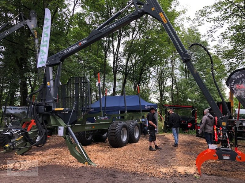 Rückewagen & Rückeanhänger tip Farma CT8,5-17, Neumaschine in Regen (Poză 1)