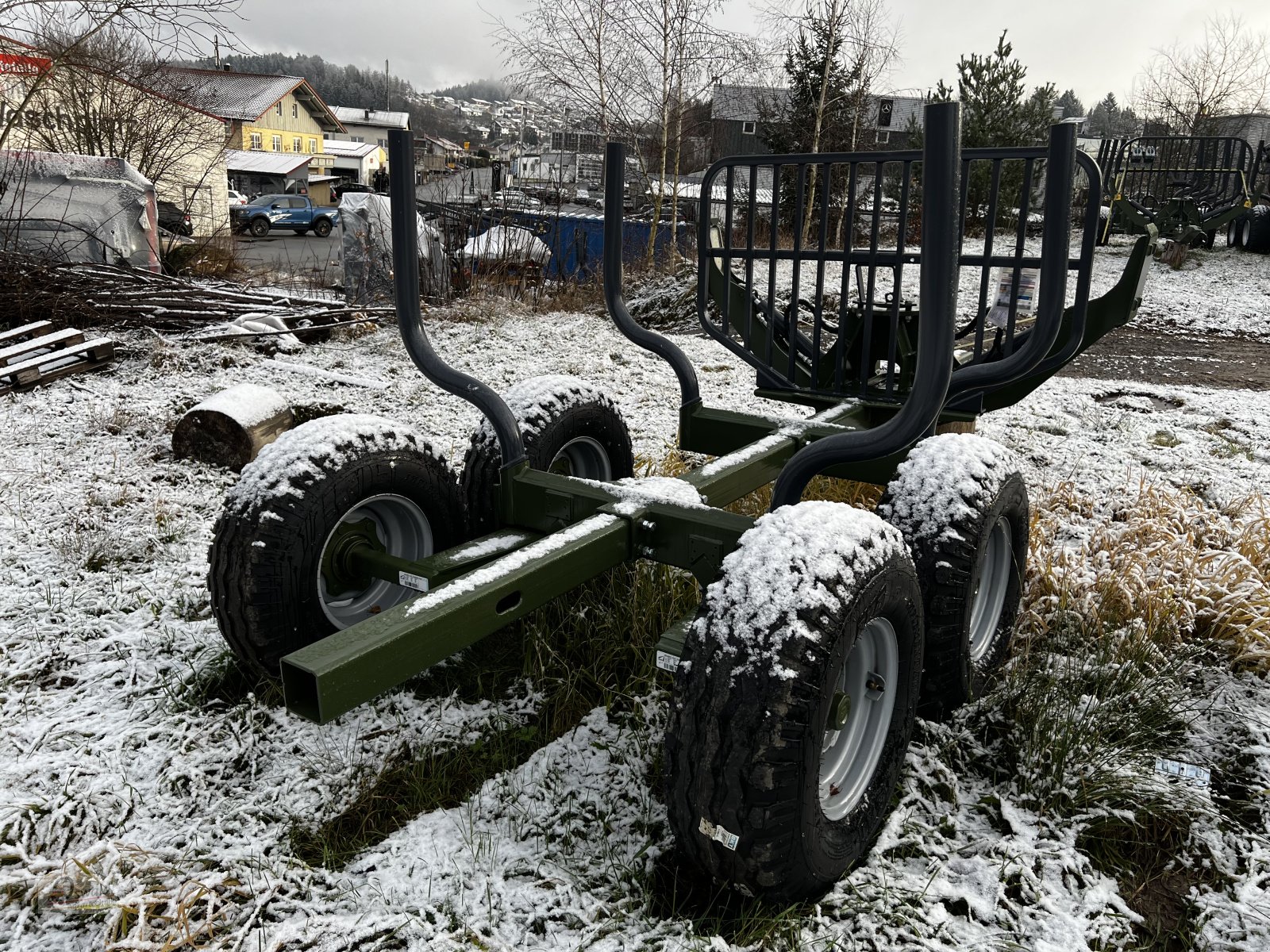 Rückewagen & Rückeanhänger typu Farma T6 Rückewagen, Neumaschine v Regen (Obrázek 2)