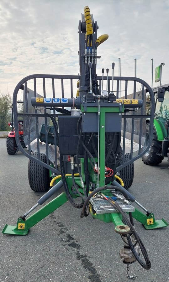 Rückewagen & Rückeanhänger del tipo Farma T8, Gebrauchtmaschine In Strem (Immagine 3)