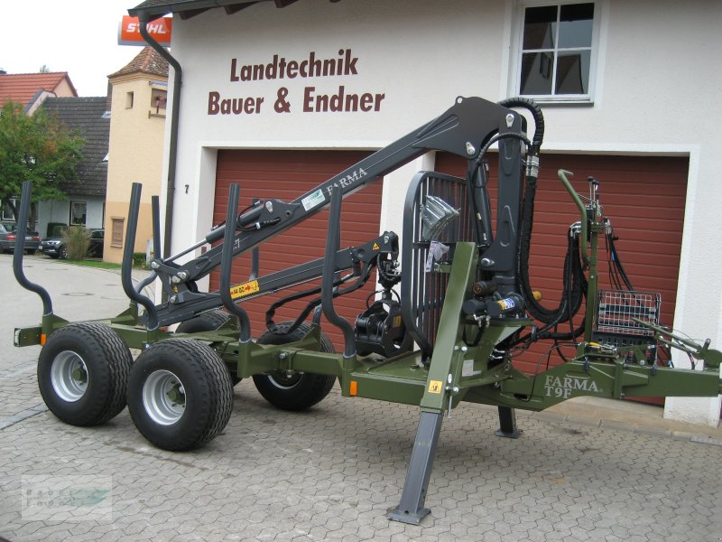 Rückewagen & Rückeanhänger del tipo Farma T9F, Neumaschine en Abenberg