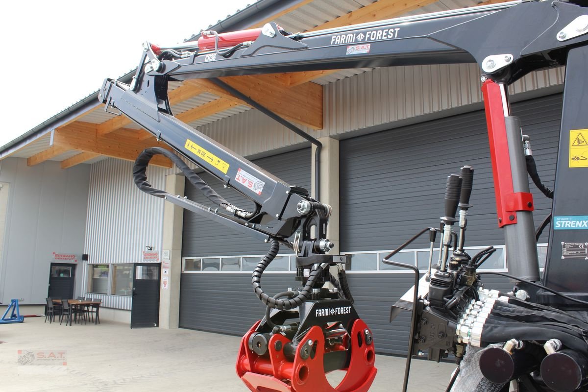 Rückewagen & Rückeanhänger van het type Farmi Forstkran 6,30m-NEU, Neumaschine in Eberschwang (Foto 18)