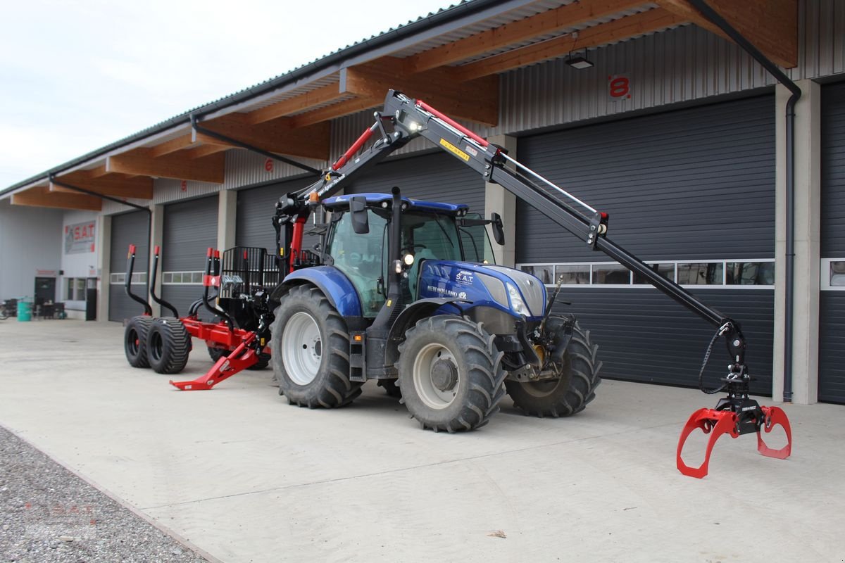 Rückewagen & Rückeanhänger van het type Farmi FT 12 2WD - CR89 - 9,0m Kran - Radantrieb BB250, Neumaschine in Eberschwang (Foto 1)