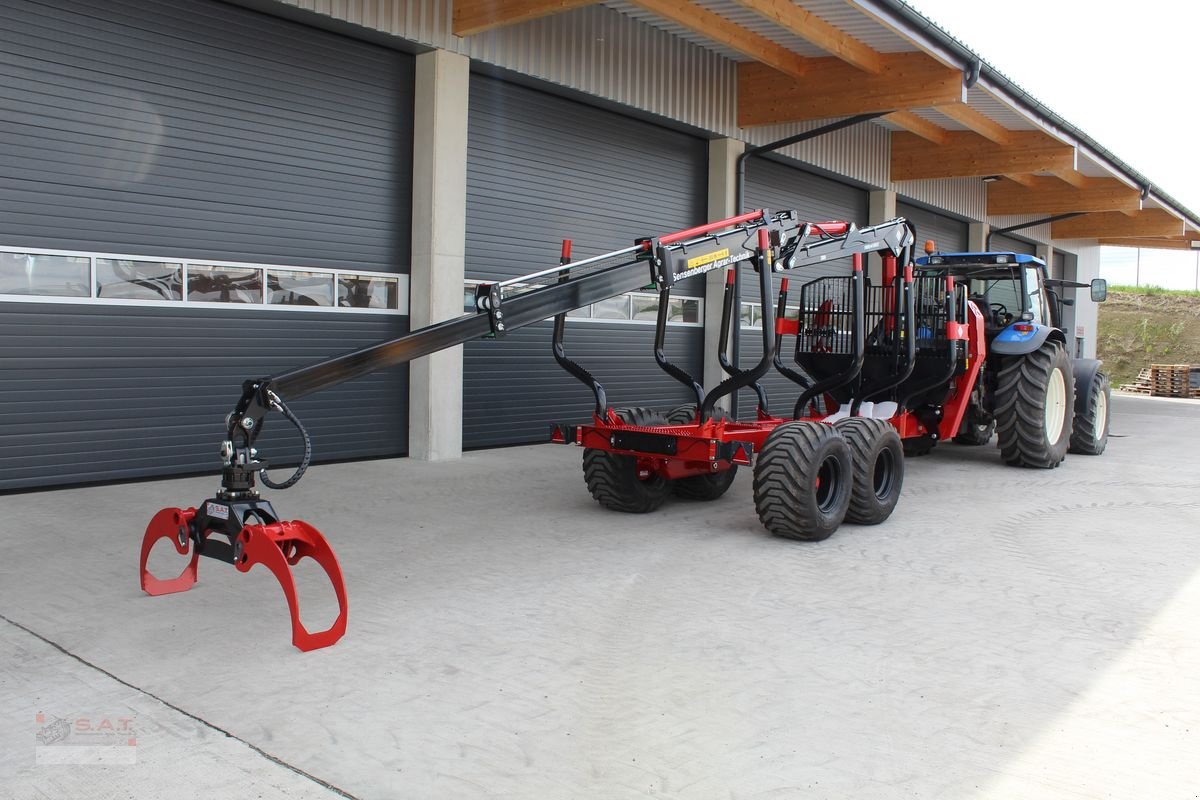 Rückewagen & Rückeanhänger des Typs Farmi FT 12 mit CR 69 Kran - 8,5m - 14,5 Tonnen, Neumaschine in Eberschwang (Bild 20)