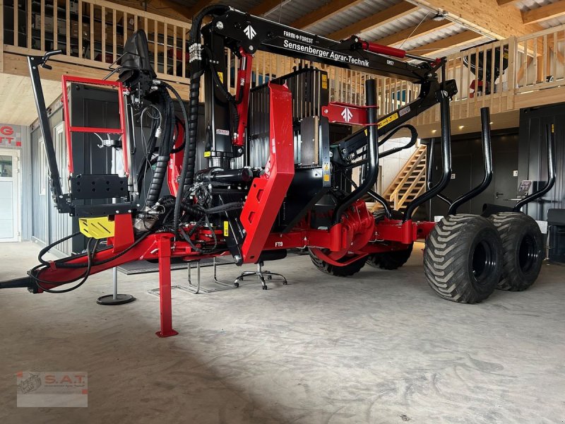 Rückewagen & Rückeanhänger del tipo Farmi Rückewagen 12 to.-7,50m Kran, Neumaschine In Eberschwang