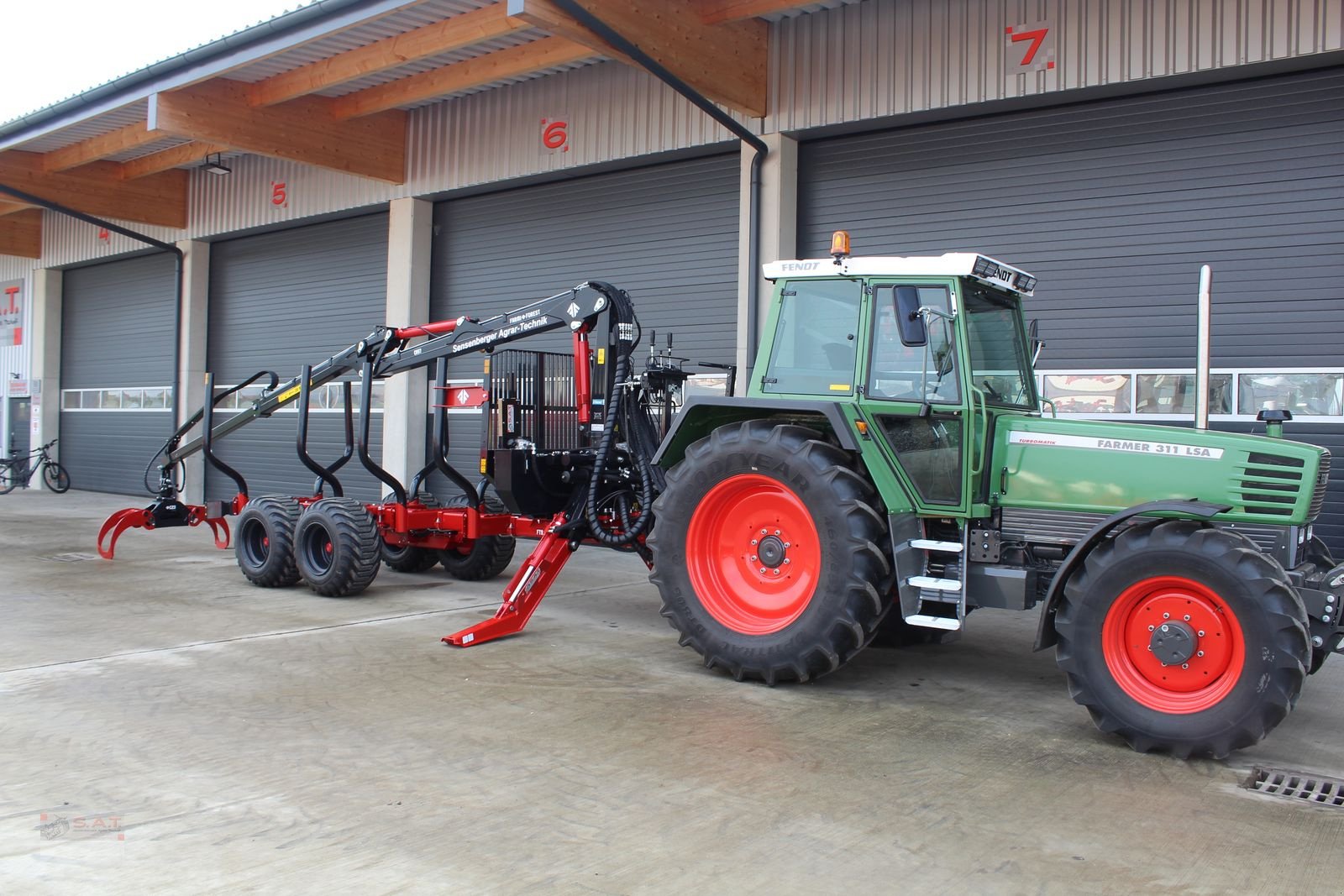 Rückewagen & Rückeanhänger typu Farmi Rückewagen-12 to.-7,50m Kran, Neumaschine v Eberschwang (Obrázok 1)