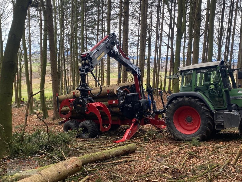 Rückewagen & Rückeanhänger des Typs Farmi Rückewagen 14,5 to. 9 m Kran-Radantrieb, Neumaschine in Eberschwang (Bild 1)