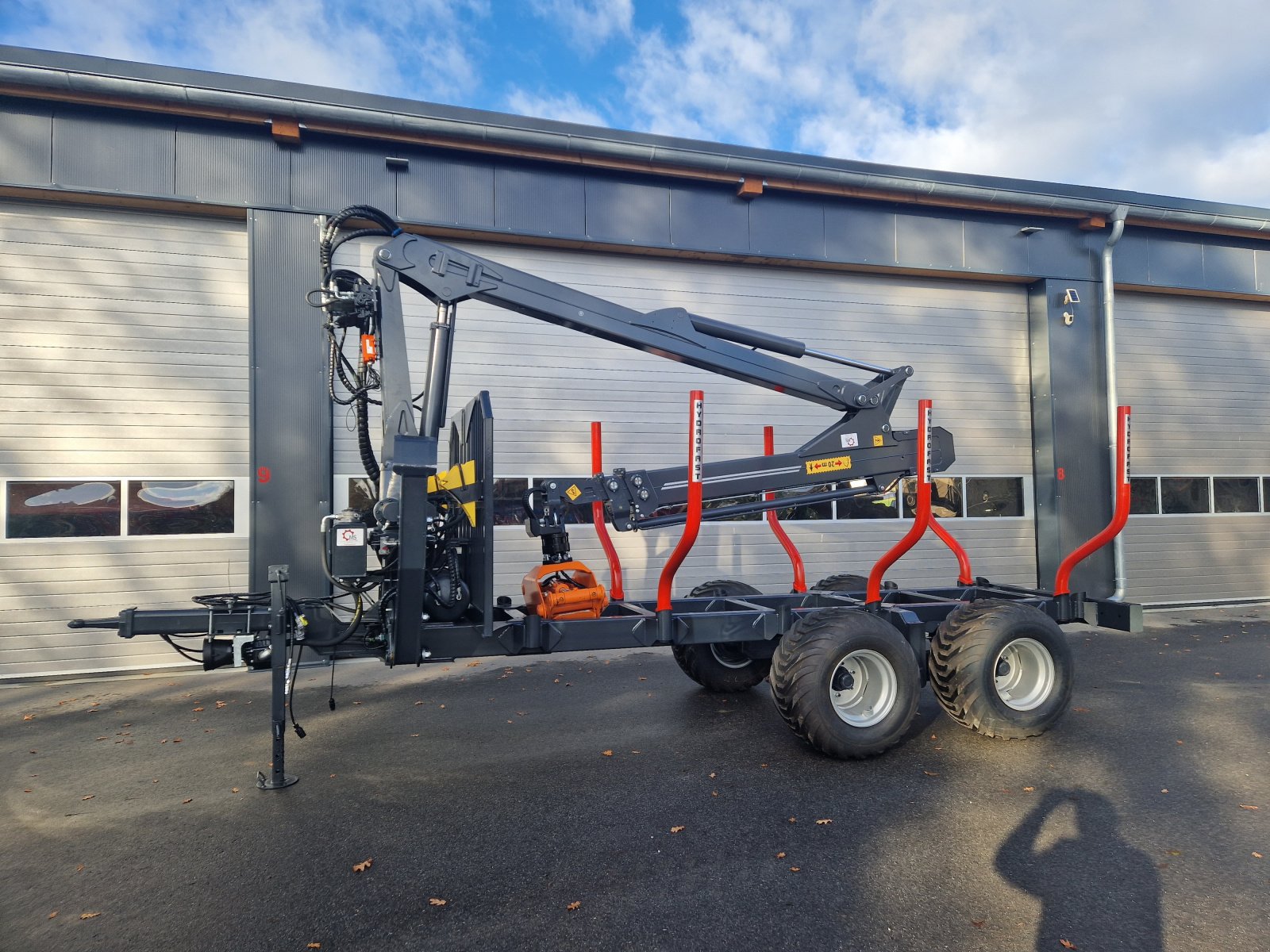 Rückewagen & Rückeanhänger du type Hydrofast H11 14,5t 10,2m Kran 520kg Hubkraft Funkfernsteuerung Druckluft, Neumaschine en Schwarzenfeld (Photo 2)