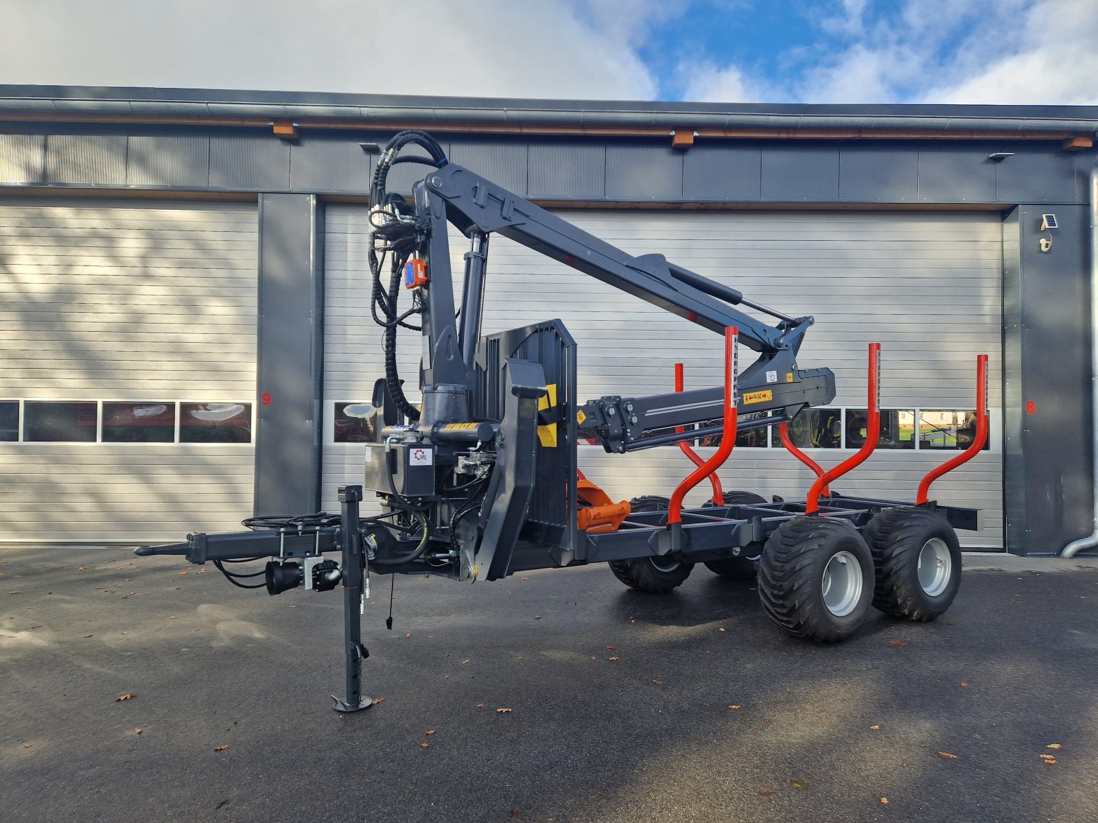 Rückewagen & Rückeanhänger van het type Hydrofast H11 14,5t 10,2m Kran 520kg Hubkraft Funkfernsteuerung Druckluft, Neumaschine in Schwarzenfeld (Foto 12)