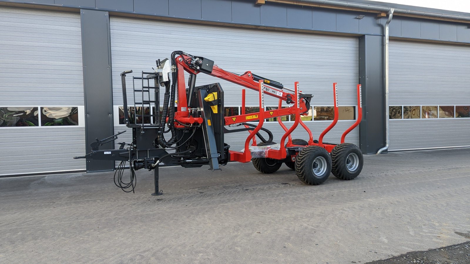 Rückewagen & Rückeanhänger van het type Hydrofast H9 7,5m Kran 550kg Hubkraft Hydraulische Auflaufbremse sofort verfügbar, Neumaschine in Schwarzenfeld (Foto 2)