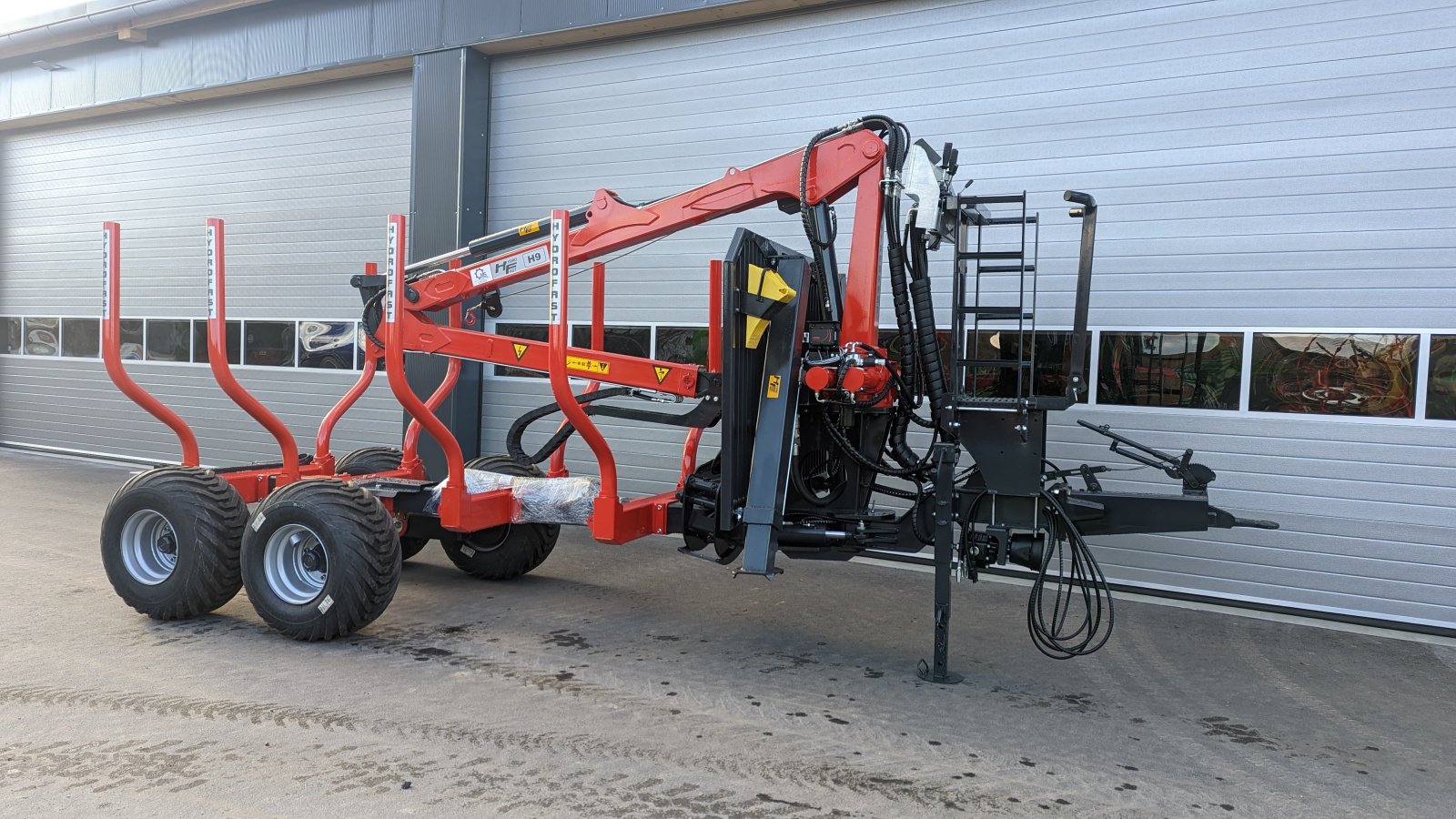 Rückewagen & Rückeanhänger van het type Hydrofast H9 7,5m Kran 550kg Hubkraft Hydraulische Auflaufbremse sofort verfügbar, Neumaschine in Schwarzenfeld (Foto 1)