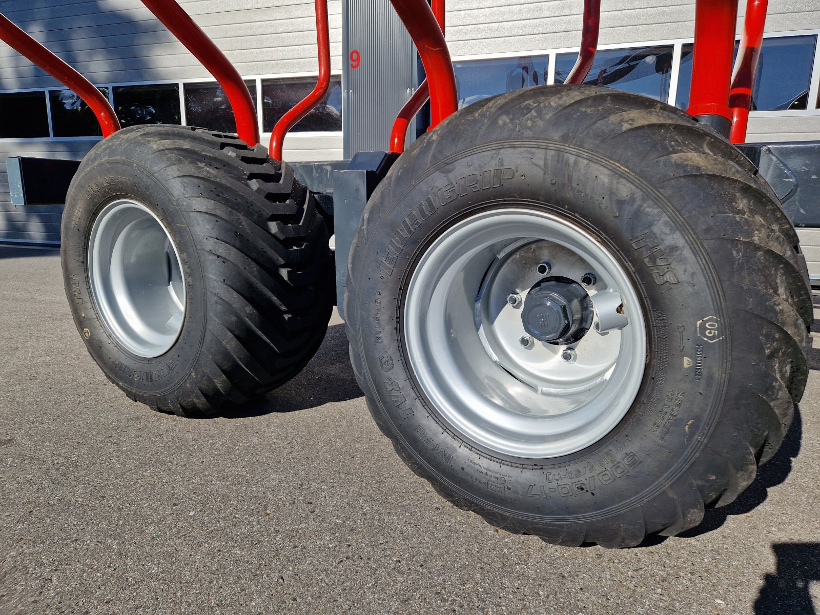 Rückewagen & Rückeanhänger van het type Hydrofast Vorführmaschine H11 14,5t 10,2m Kran 520kg Hubkraft Druckluft, Gebrauchtmaschine in Schwarzenfeld (Foto 7)