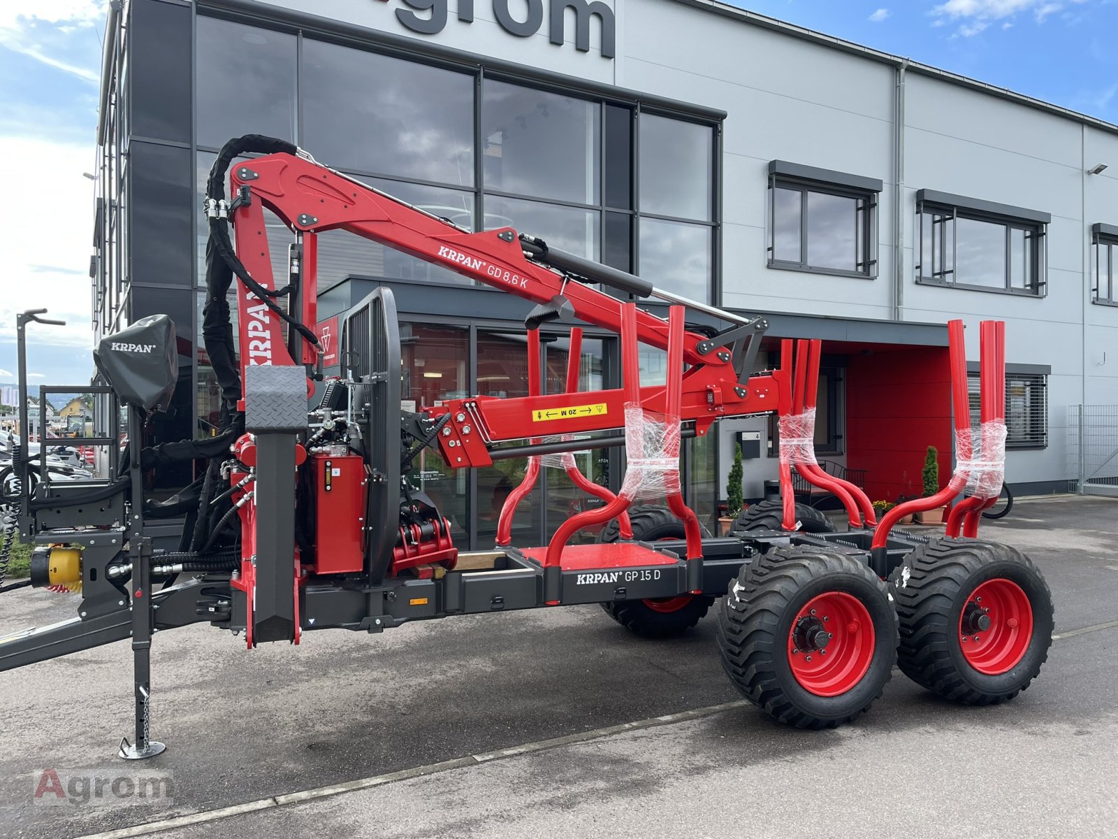 Rückewagen & Rückeanhänger del tipo Krpan GP 15 D + Kran 8,6 K, Neumaschine In Meißenheim-Kürzell (Immagine 2)