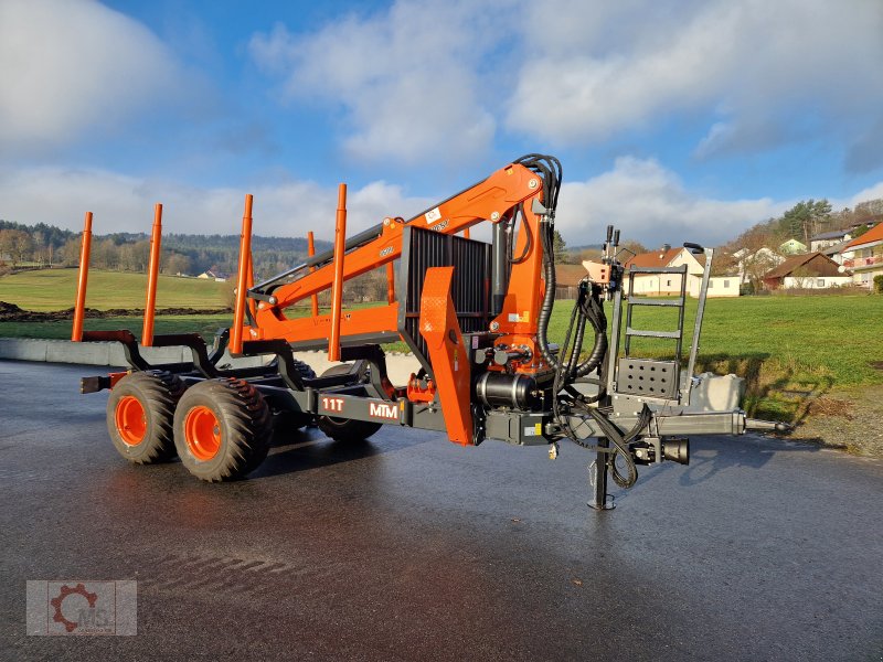 Rückewagen & Rückeanhänger van het type MTM 11T 11to 9,20m Kran Forwarder Rungen Druckluft Doppelrohrrahmen, Neumaschine in Tiefenbach