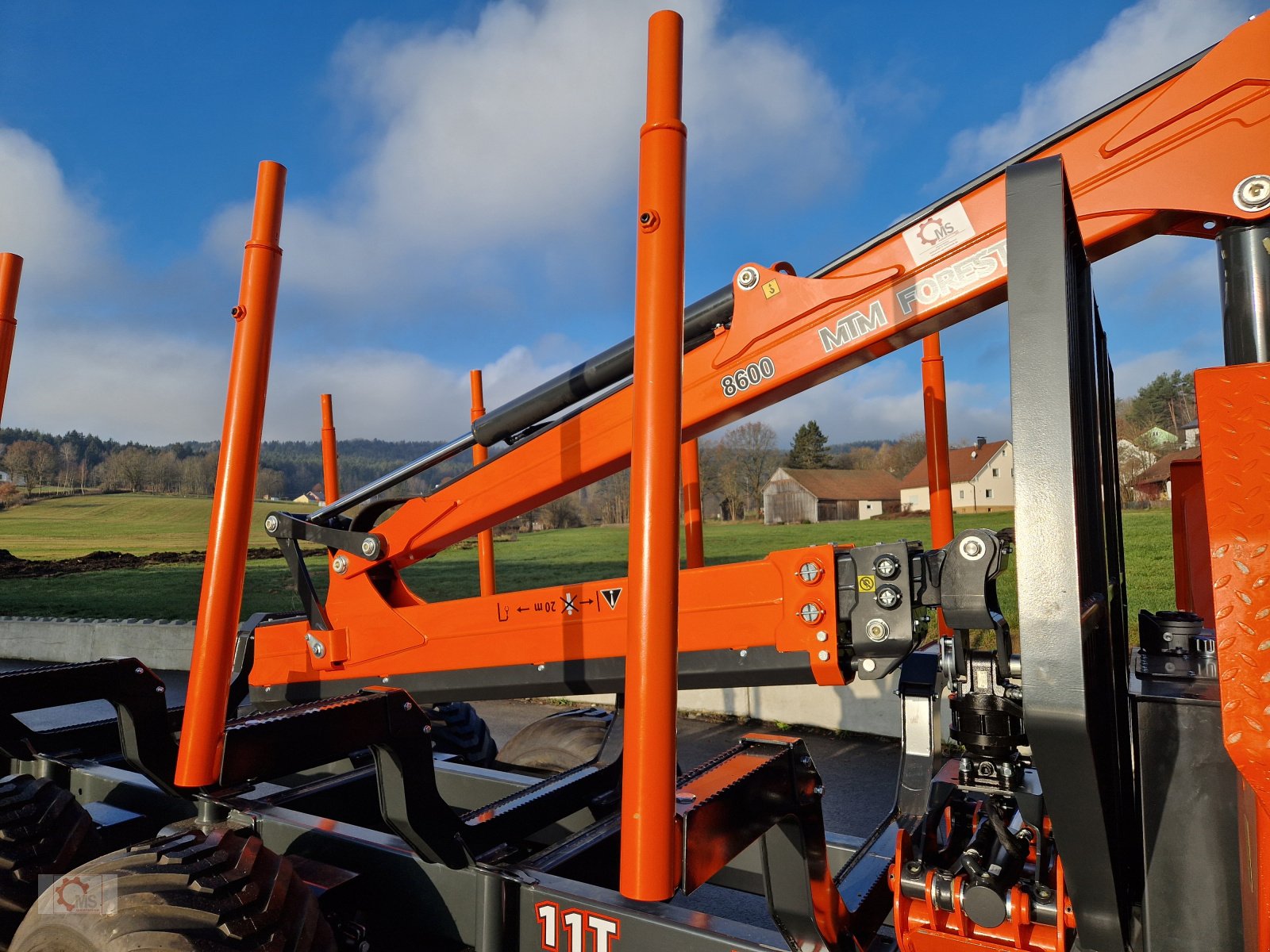 Rückewagen & Rückeanhänger van het type MTM 11T 11to 9,20m Kran Forwarder Rungen Druckluft Doppelrohrrahmen, Neumaschine in Tiefenbach (Foto 11)