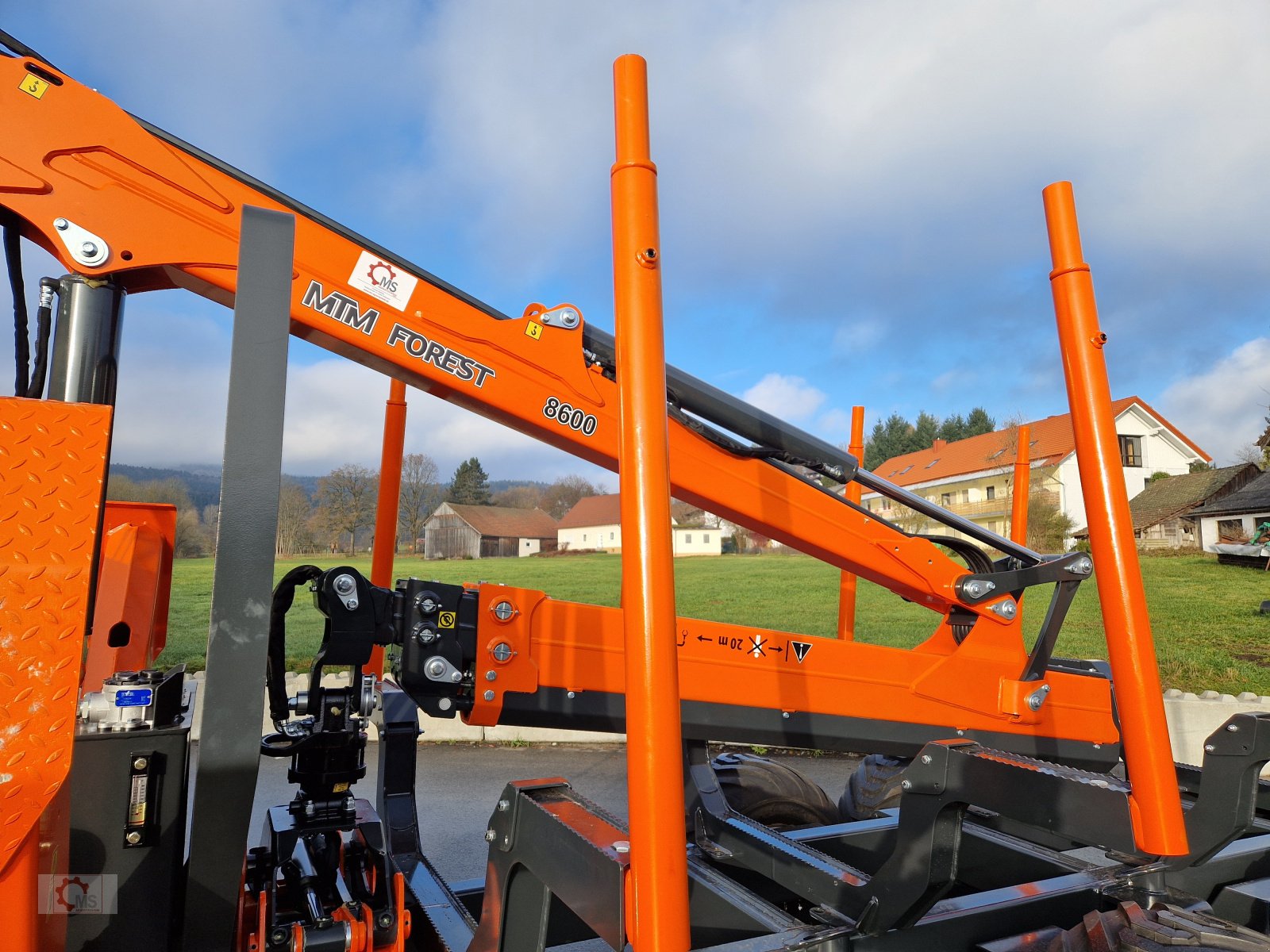 Rückewagen & Rückeanhänger van het type MTM 11T 11to 9,20m Kran Forwarder Rungen Druckluft Doppelrohrrahmen, Neumaschine in Tiefenbach (Foto 20)