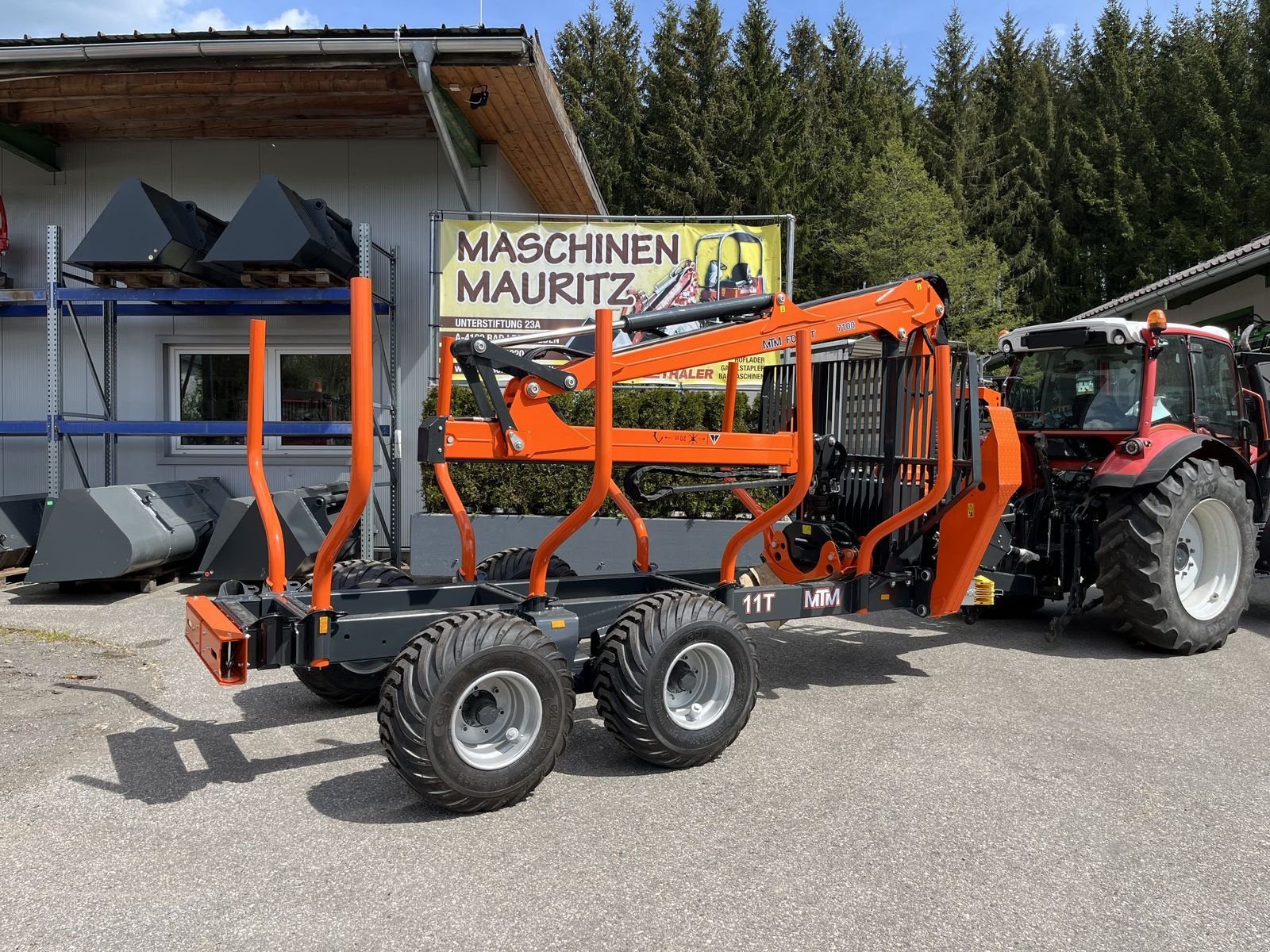 Rückewagen & Rückeanhänger типа MTM 11T mit 7100 Kran, Gebrauchtmaschine в Bad Leonfelden (Фотография 3)