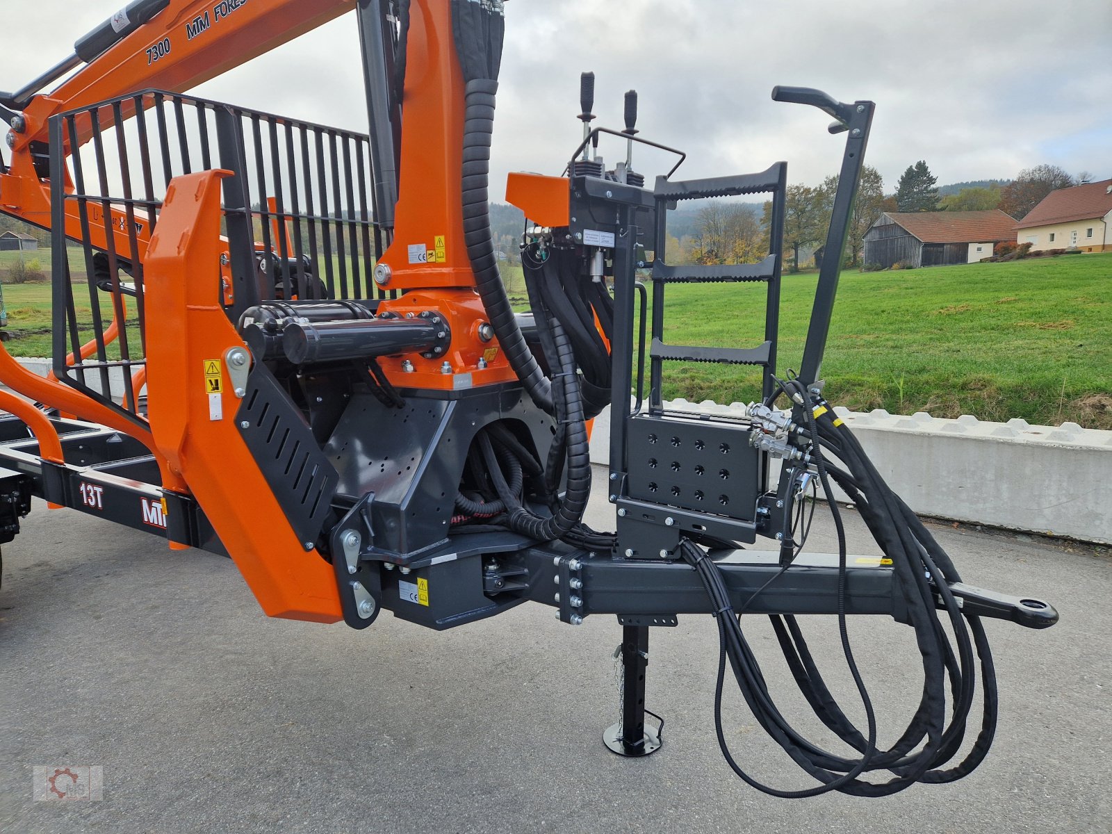 Rückewagen & Rückeanhänger a típus MTM 13T 13to 8,10m Kran Druckluft Doppelrohrrahmen, Neumaschine ekkor: Tiefenbach (Kép 7)