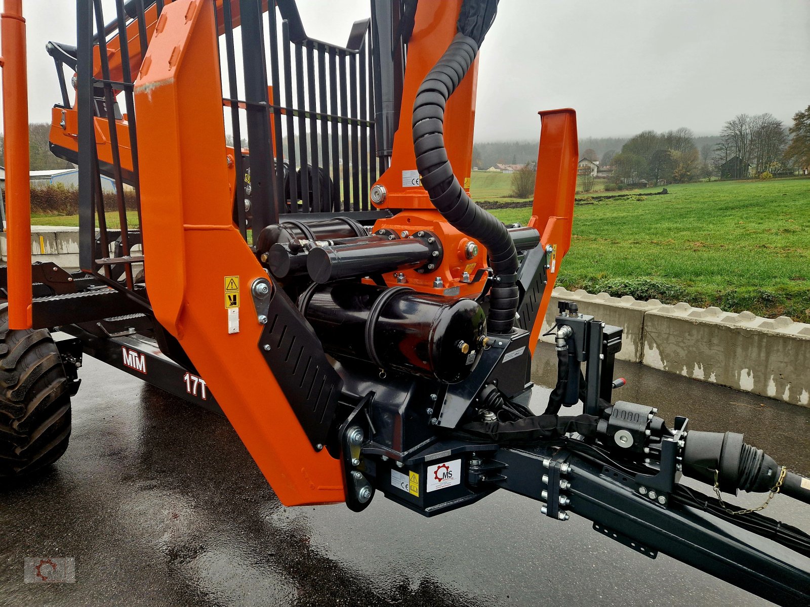 Rückewagen & Rückeanhänger typu MTM 17T 17to 9,80m Kran Forwarder Rungen Druckluft Doppelrohrrahmen, Neumaschine w Tiefenbach (Zdjęcie 11)