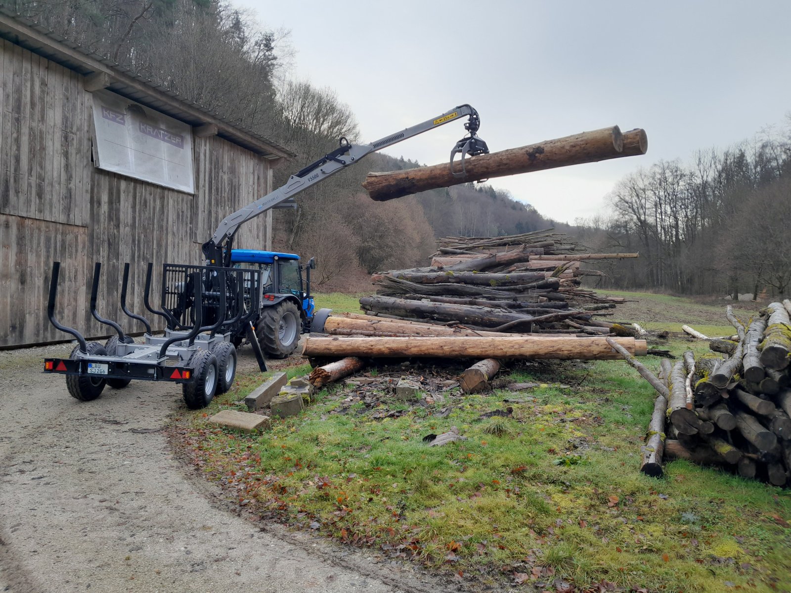 Rückewagen & Rückeanhänger Türe ait Multiforest MF850 V5500, Neumaschine içinde Happurg - Föhrenbach (resim 1)