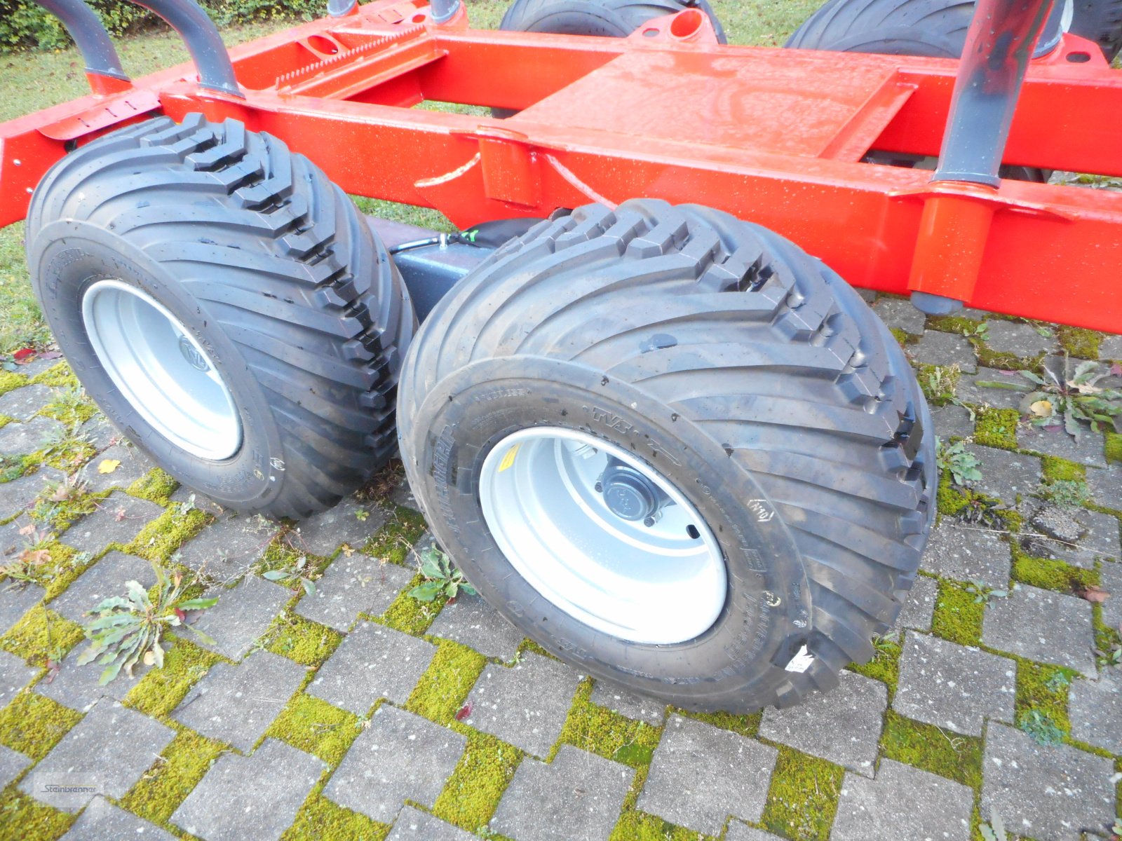 Rückewagen & Rückeanhänger van het type Perzl PRW 8-2, Neumaschine in Wörnitz (Foto 3)