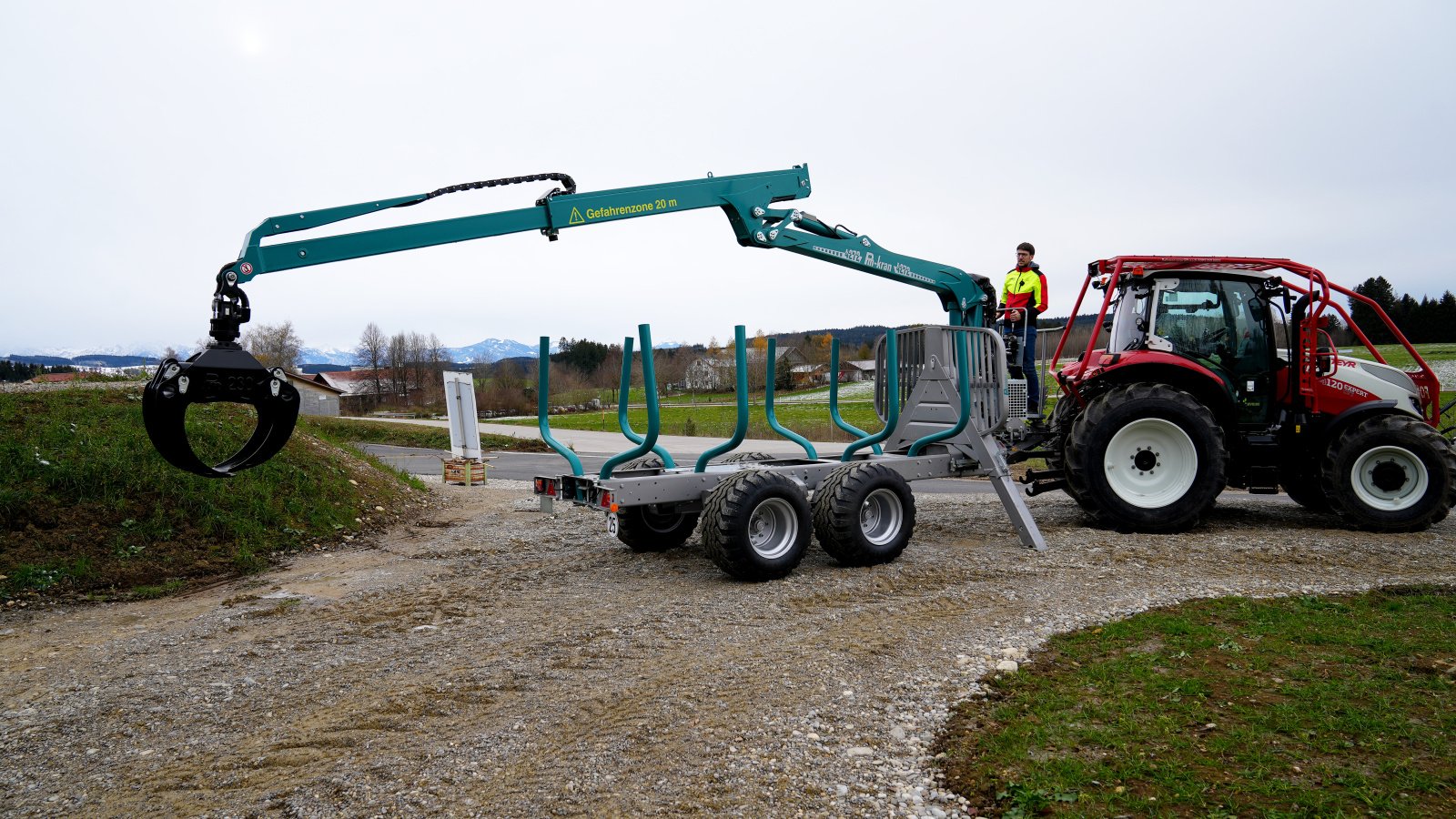 Rückewagen & Rückeanhänger des Typs Pfanzelt S-line S9 (9242), Neumaschine in Rettenbach a. Auerberg (Bild 2)