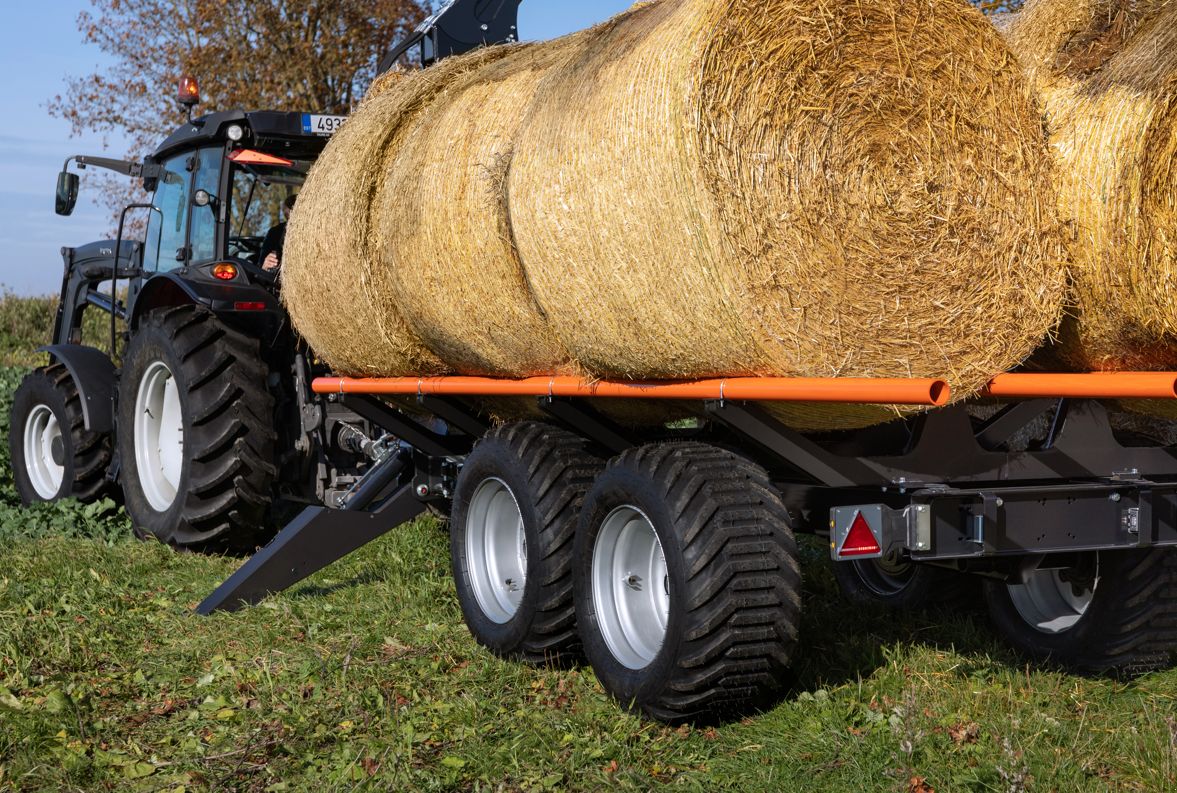 Rückewagen & Rückeanhänger a típus Reil & Eichinger Rundballenrahmen BMF Rückewagen Rundballeneinsatz Reil & Eichinger, Neumaschine ekkor: Nittenau (Kép 2)