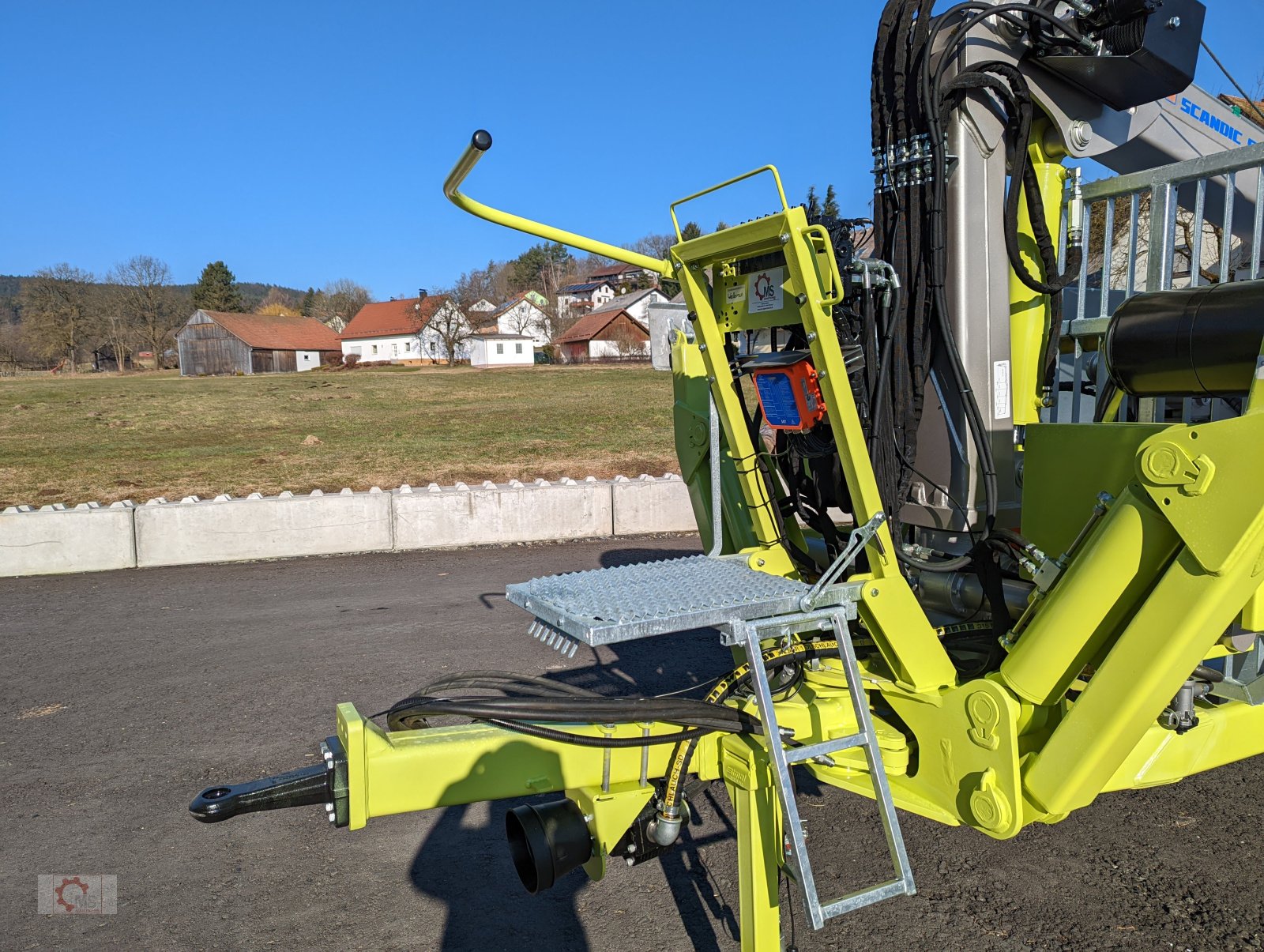 Rückewagen & Rückeanhänger van het type Scandic ST-10D 13t 9m Kran 750kg Hubkraft Druckluft Funkfernsteuerung Sonderlackierung, Neumaschine in Tiefenbach (Foto 4)