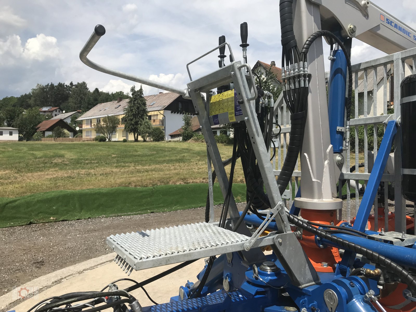 Rückewagen & Rückeanhänger des Typs Scandic ST-10S Rückewagen 13t 7,9m Kran 550kg Hubkraft Druckluft, Neumaschine in Tiefenbach (Bild 4)