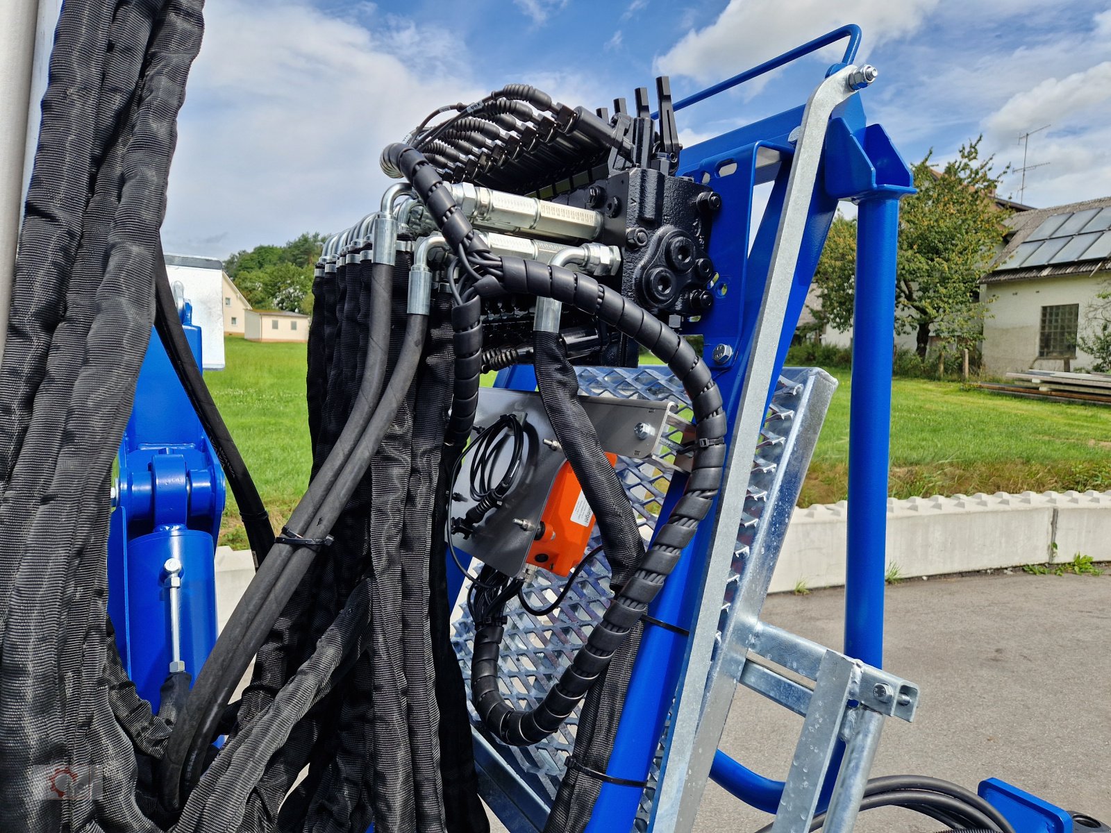 Rückewagen & Rückeanhänger des Typs Scandic ST-12D 16t 9m Kran 750kg Hubkraft Druckluft Funkfernsteuerung sofort verfügbar, Neumaschine in Tiefenbach (Bild 12)