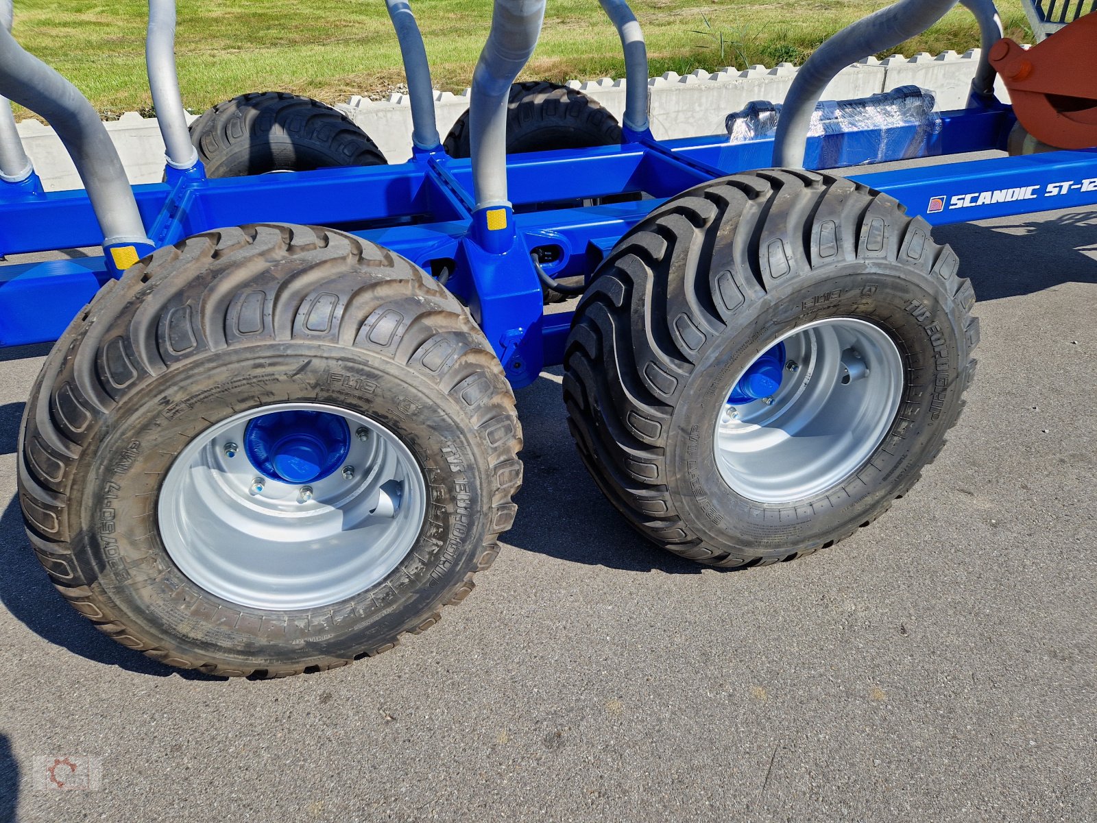 Rückewagen & Rückeanhänger van het type Scandic ST-12D 16t Druckluft 9m Kran 750kg Hubkraft Seilwinde sofort verfügbar, Neumaschine in Tiefenbach (Foto 7)