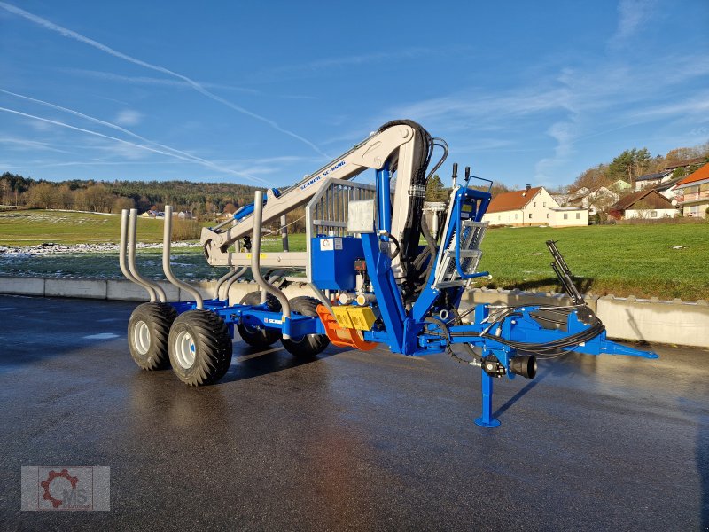 Rückewagen & Rückeanhänger a típus Scandic ST-8 7,1m Kran 600kg Hubkraft Aufl-Hydr.Bremse, Neumaschine ekkor: Tiefenbach