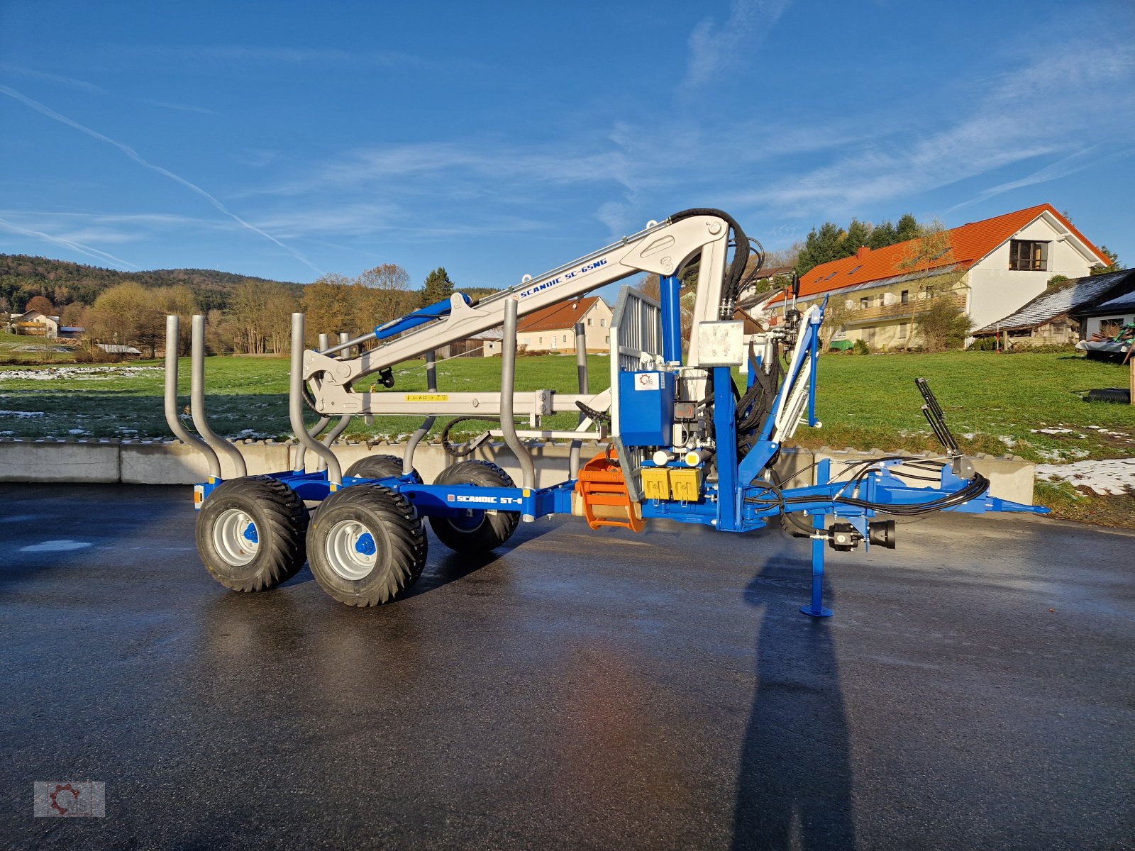 Rückewagen & Rückeanhänger des Typs Scandic ST-8 7,1m Kran 600kg Hubkraft Aufl-Hydr.Bremse, Neumaschine in Tiefenbach (Bild 2)