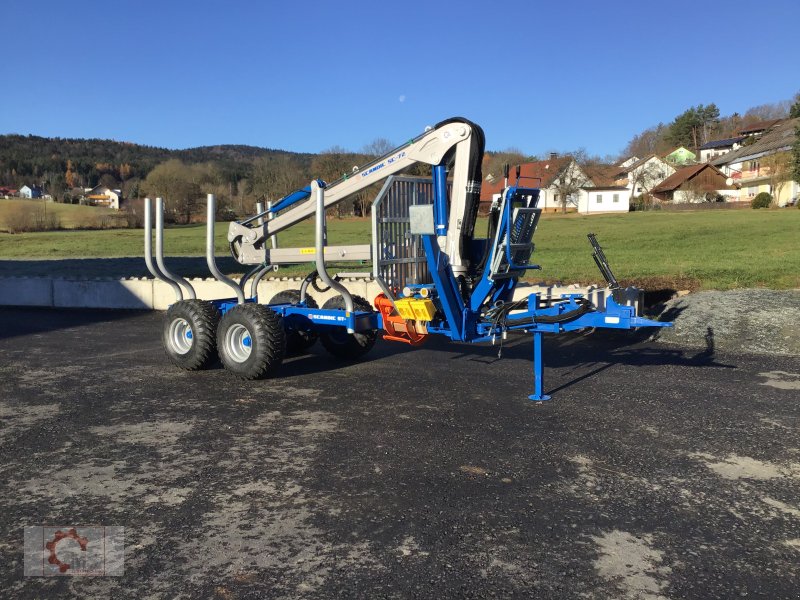 Rückewagen & Rückeanhänger van het type Scandic ST-8 7,9m Kran 550kg Hubkraft Auflauf Hydr. Bremse, Neumaschine in Tiefenbach