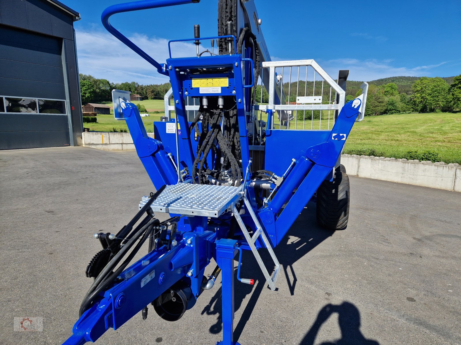 Rückewagen & Rückeanhänger of the type Scandic ST-8 7,9m Kran 550kg Hubkraft Auflauf Hydr. Bremse, Neumaschine in Tiefenbach (Picture 9)