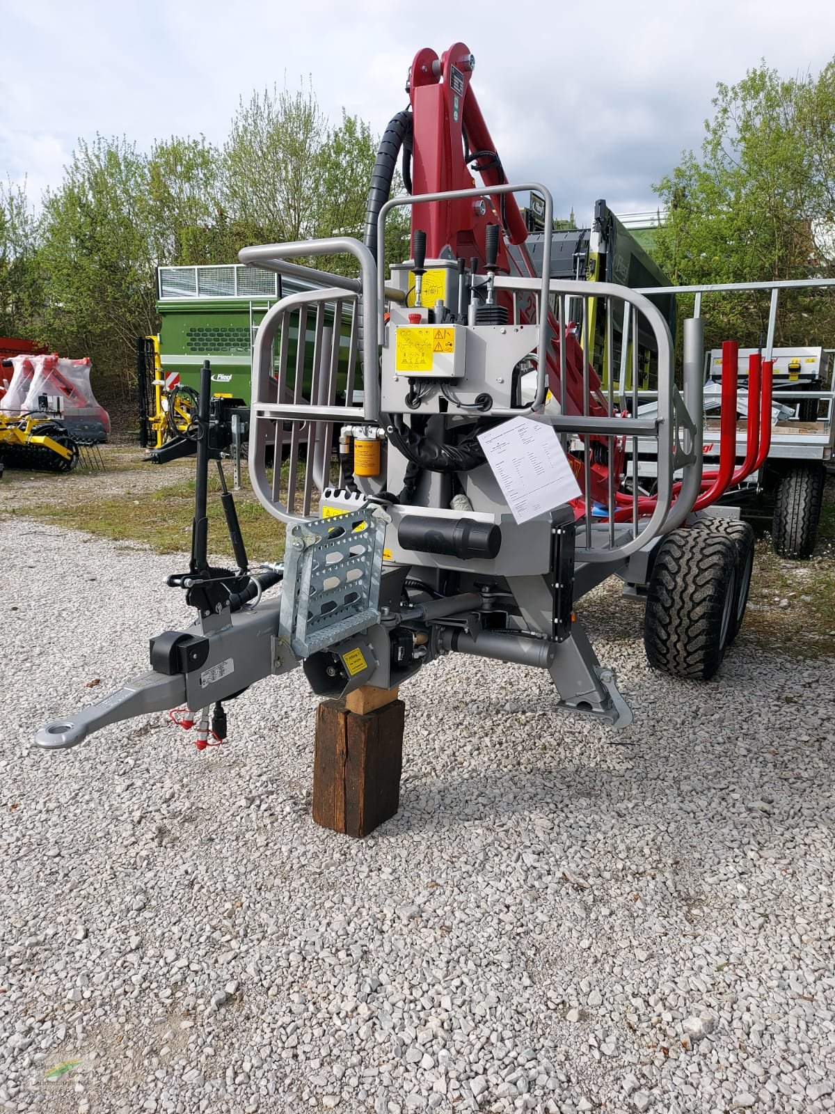 Rückewagen & Rückeanhänger typu Schlang & Reichart SR 600 / 2764, Neumaschine w Pegnitz-Bronn (Zdjęcie 2)