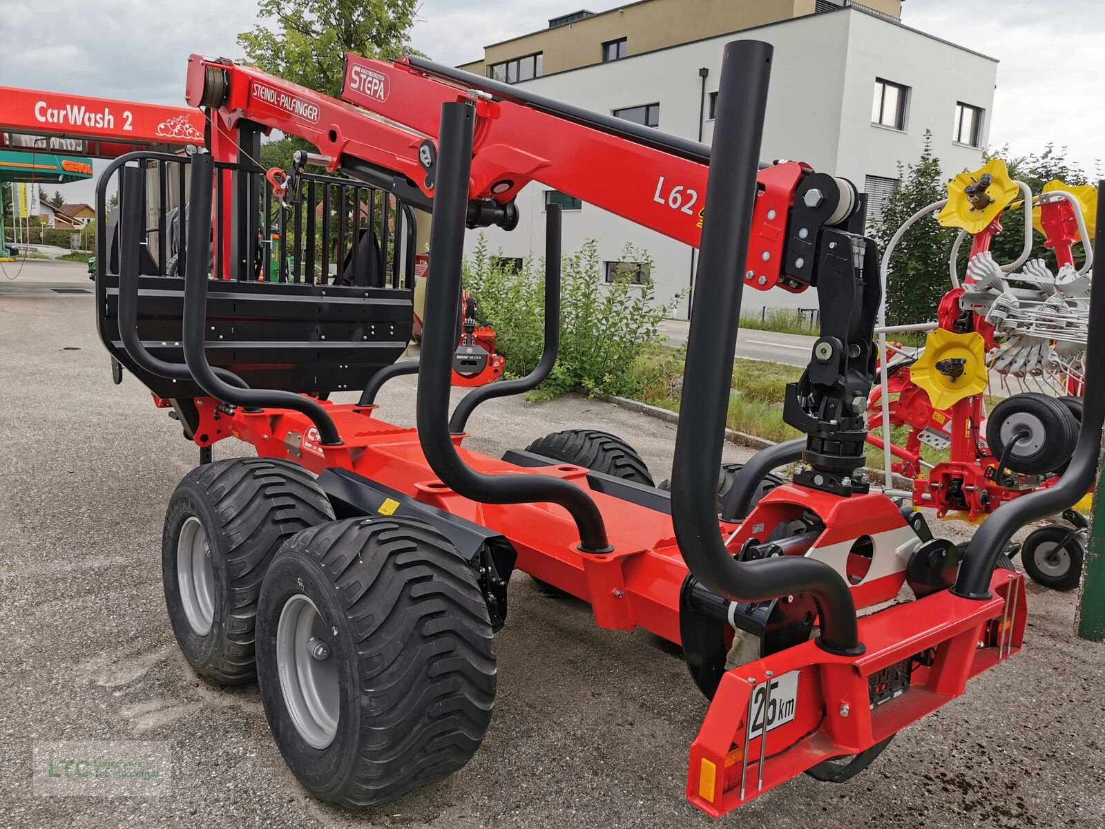 Rückewagen & Rückeanhänger del tipo Stepa C 12 AK mit FL 6295 Kran, Neumaschine In Redlham (Immagine 3)