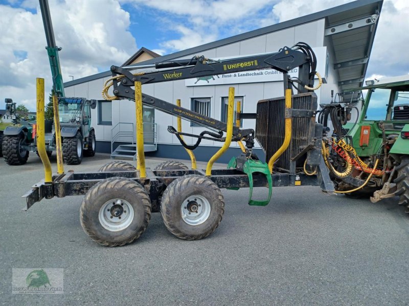 Rückewagen & Rückeanhänger typu Uniforst Worker 10 to. mit Kran, Gebrauchtmaschine w Steinwiesen (Zdjęcie 1)