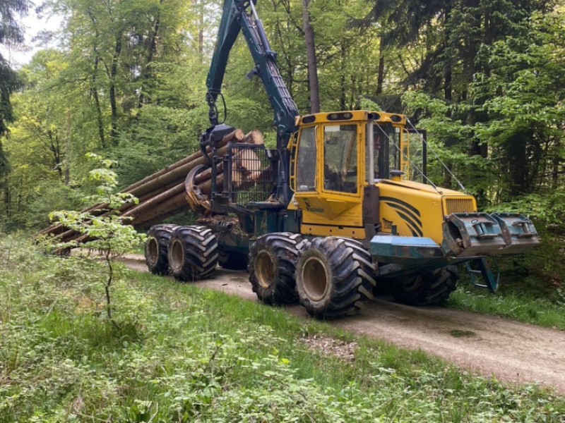 Rückezug van het type HSM 208F, Gebrauchtmaschine in Hosten (Foto 1)