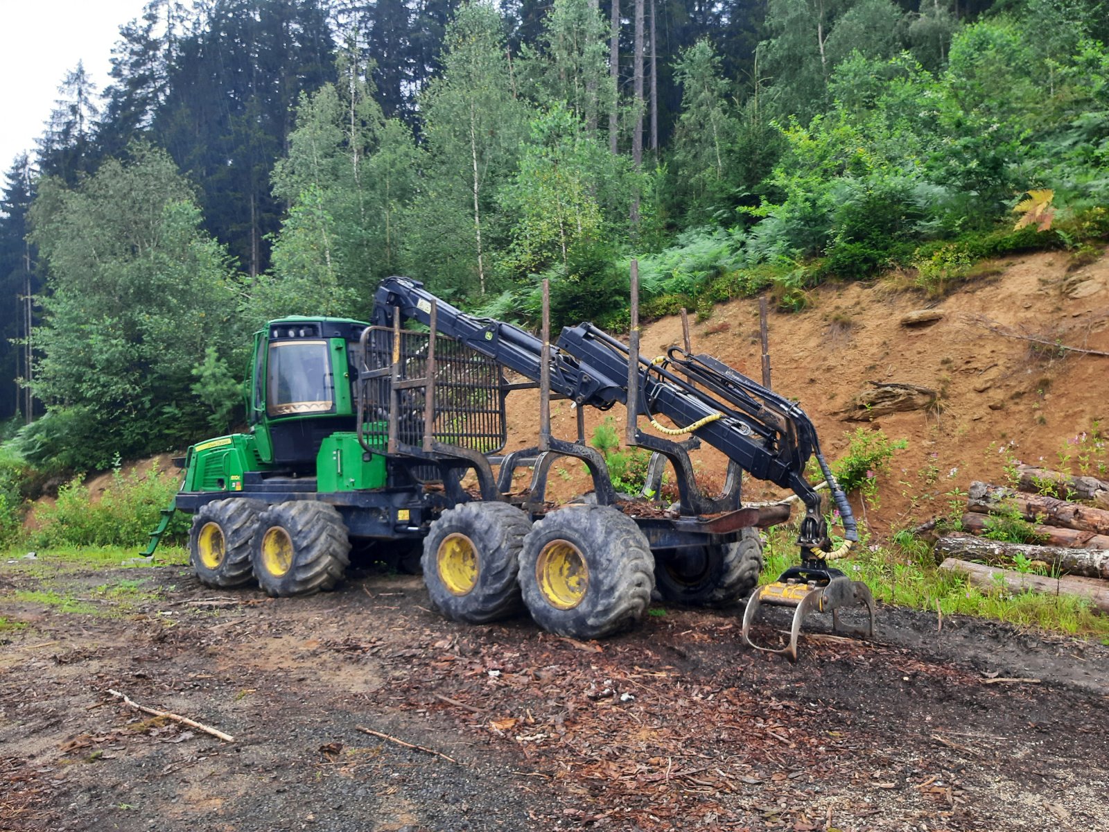 Rückezug tipa John Deere 810E, Gebrauchtmaschine u Böbrach (Slika 7)